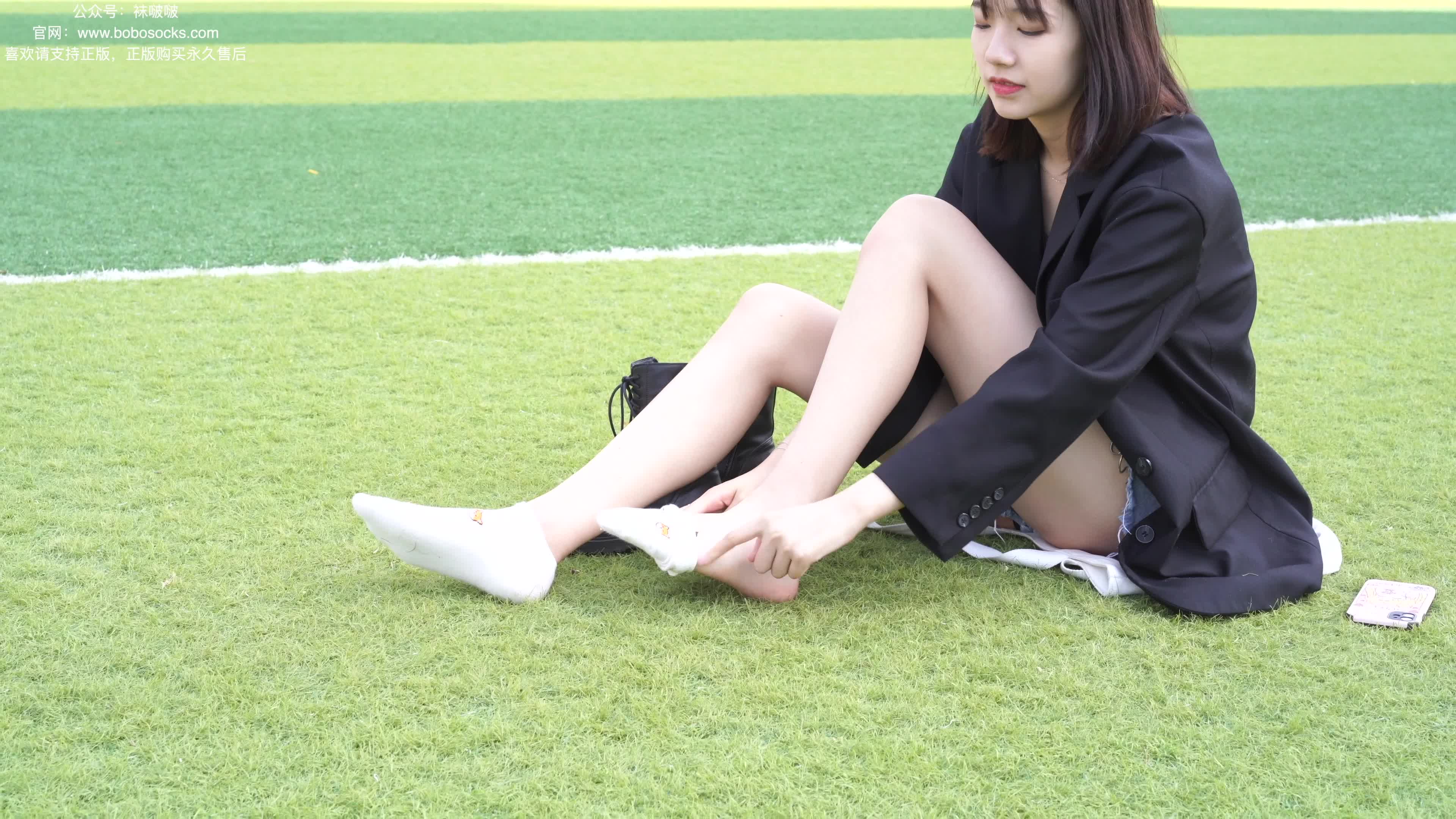 图片[4]-BoBoSocks袜啵啵_NO.010_小甜豆_马丁靴_白色短棉袜_裸足_117P_1V_3.37GB-丽丝屋