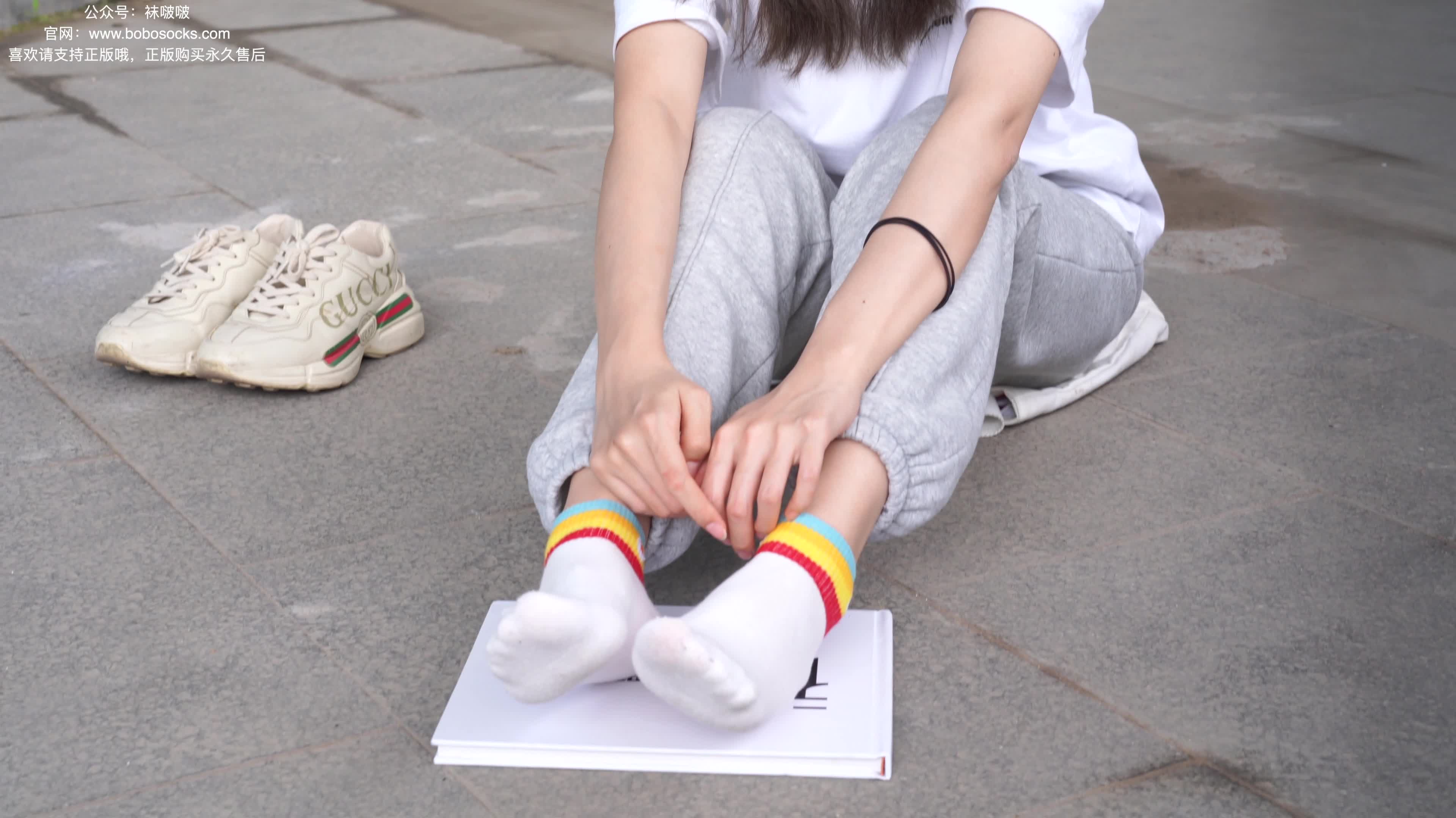 图片[3]-BoBoSocks袜啵啵_NO.012_泡芙_运动鞋_白棉袜_裸足_132P_1V_3.64GB-丽丝屋