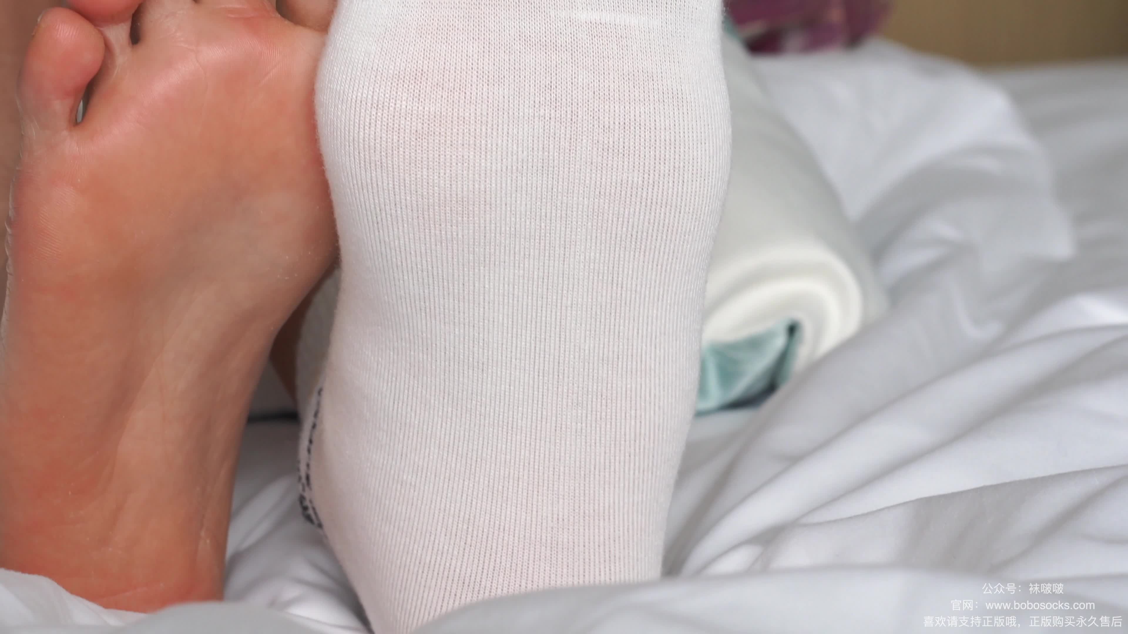 图片[4]-BoBoSocks袜啵啵_NO.052_瑶瑶_JK制服_帆布鞋_白棉袜_裸足_133P_1V_6.58GB-丽丝屋