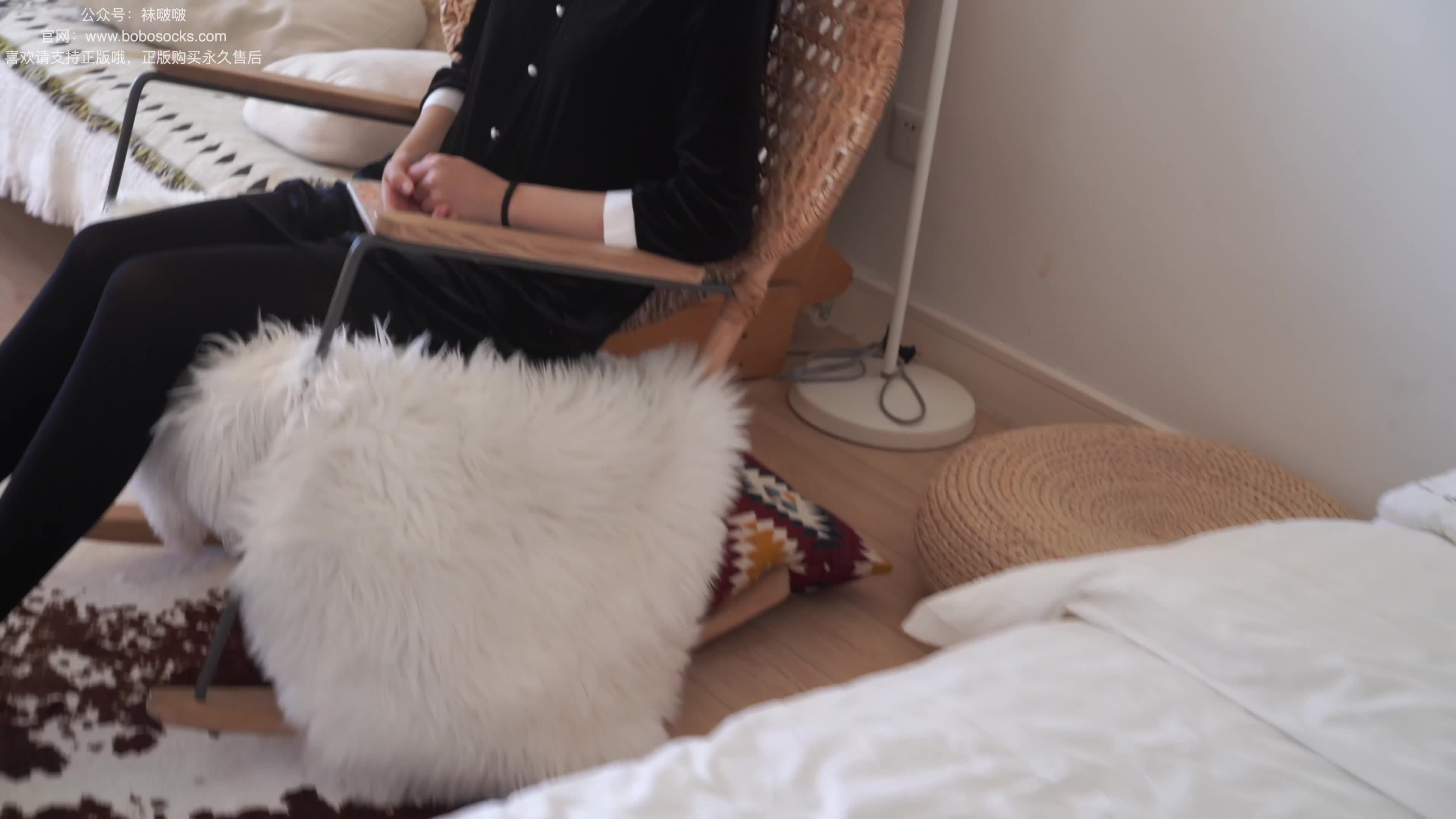 BoBoSocks袜啵啵_NO.053_小甜豆_皮鞋_厚黑丝_黑色蕾丝船袜_143P_1V_7.91GB-丽丝屋