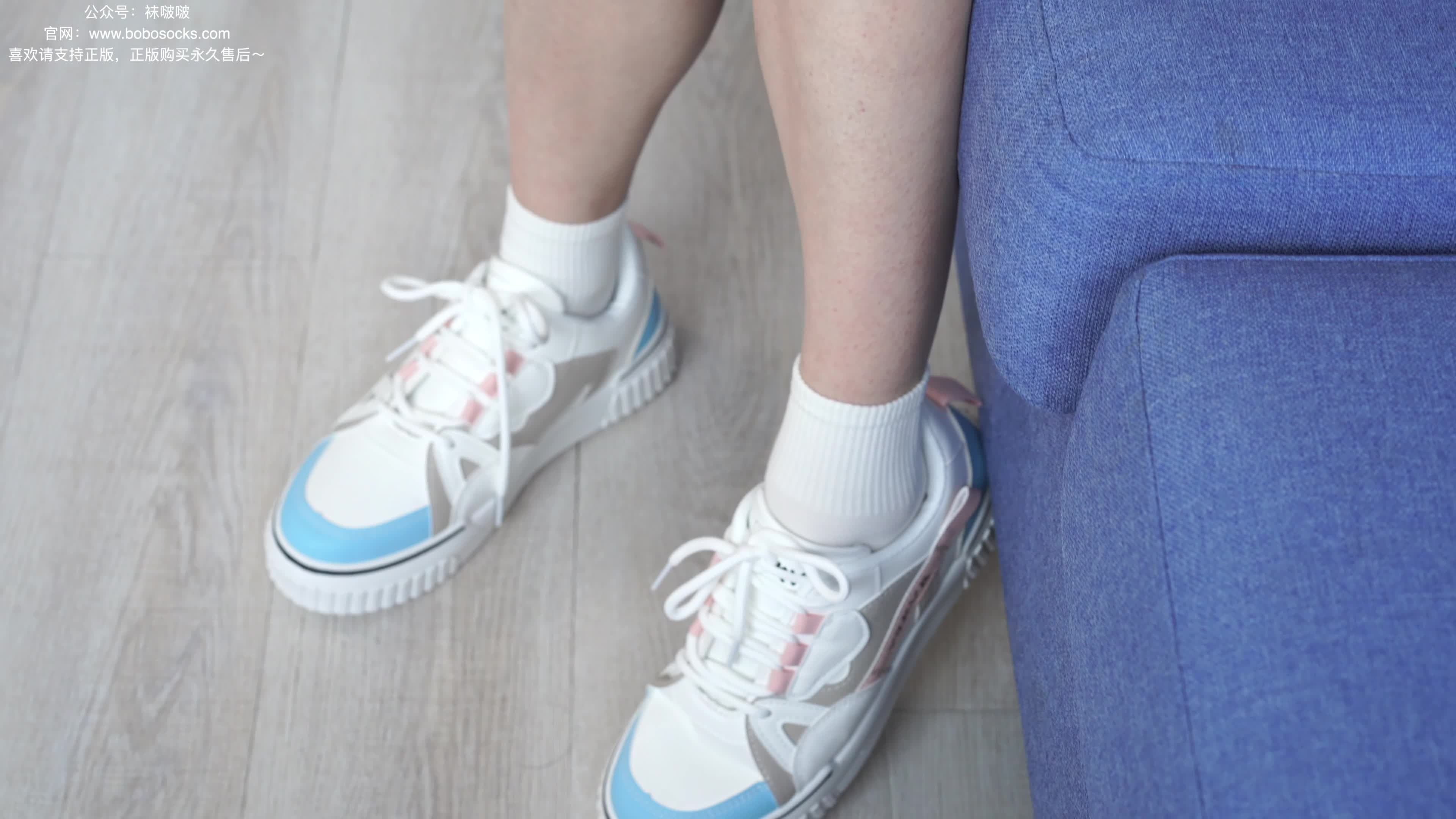 BoBoSocks袜啵啵_NO.101_苏苏_板鞋_白棉袜_裸足_140P_1V_5.46GB-丽丝屋