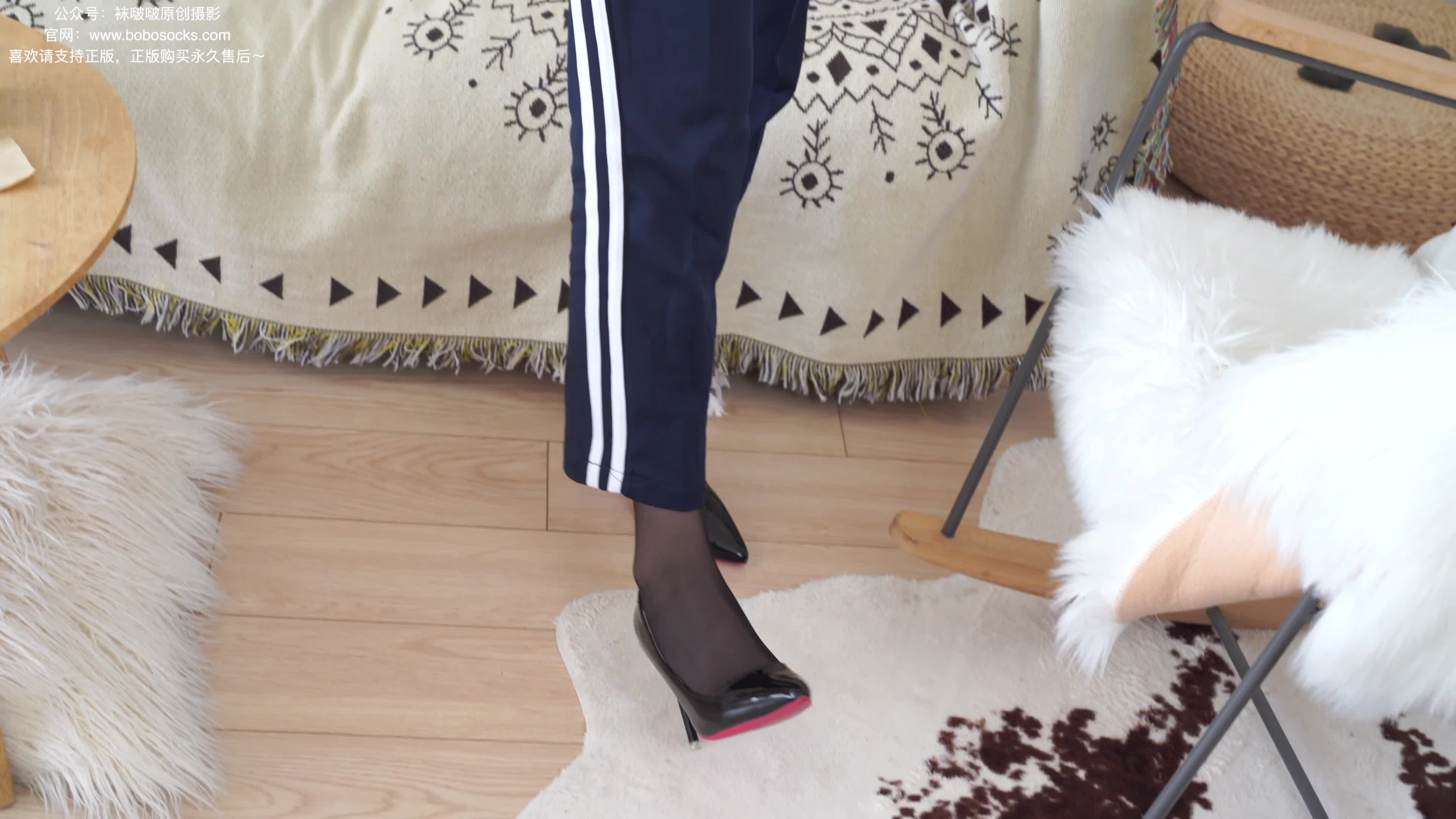 BoBoSocks袜啵啵_NO.135_小甜豆_高跟鞋_黑丝_脚尖透明款_裸足_140P_5.86G-丽丝屋