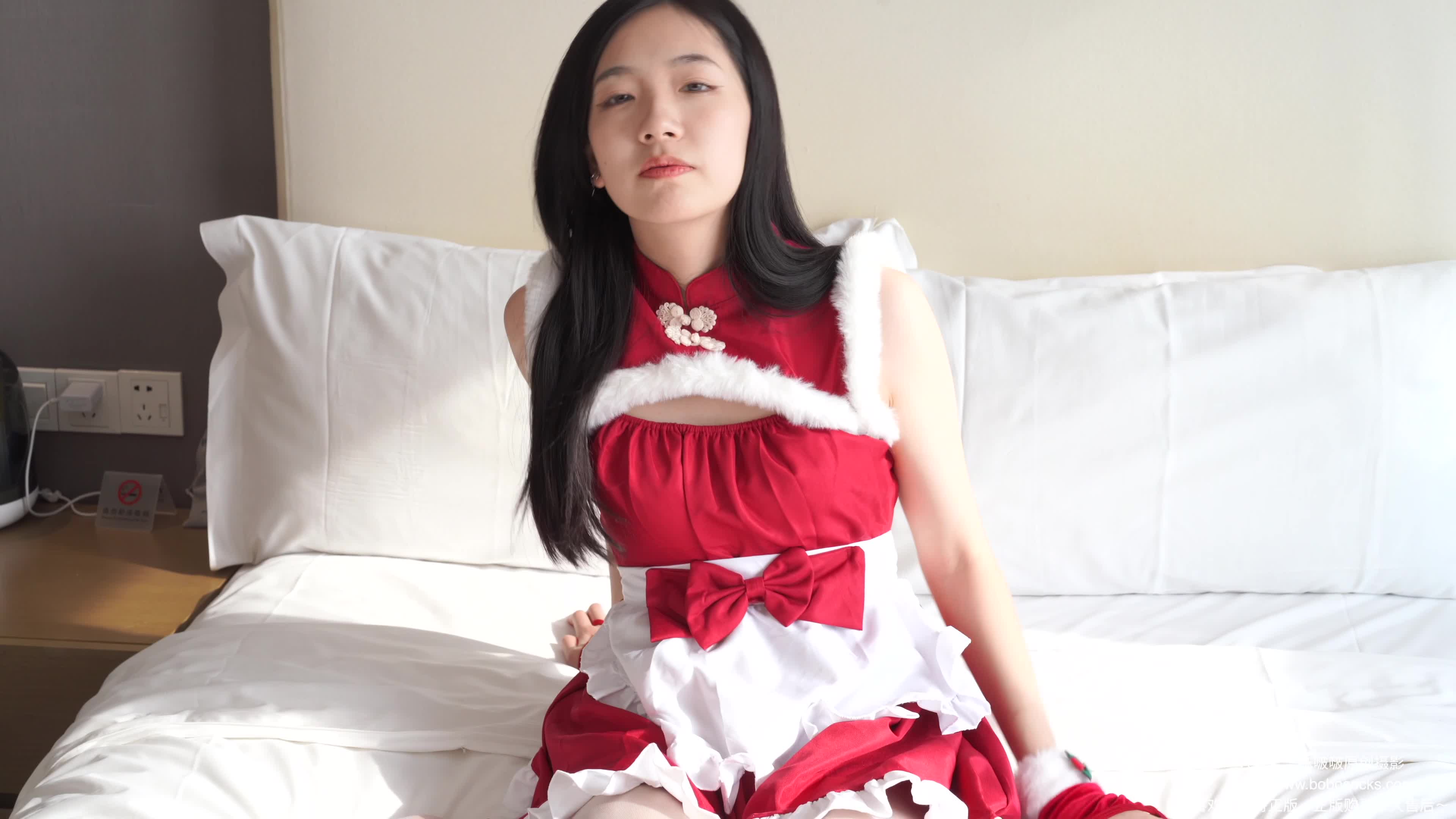 图片[4]-BoBoSocks袜啵啵_NO.153_小甜豆_华伦天奴高跟鞋_油亮肉丝_脚尖透明款_油亮白丝_脚尖透明款_圣诞服_140P1V_5.9G-丽丝屋