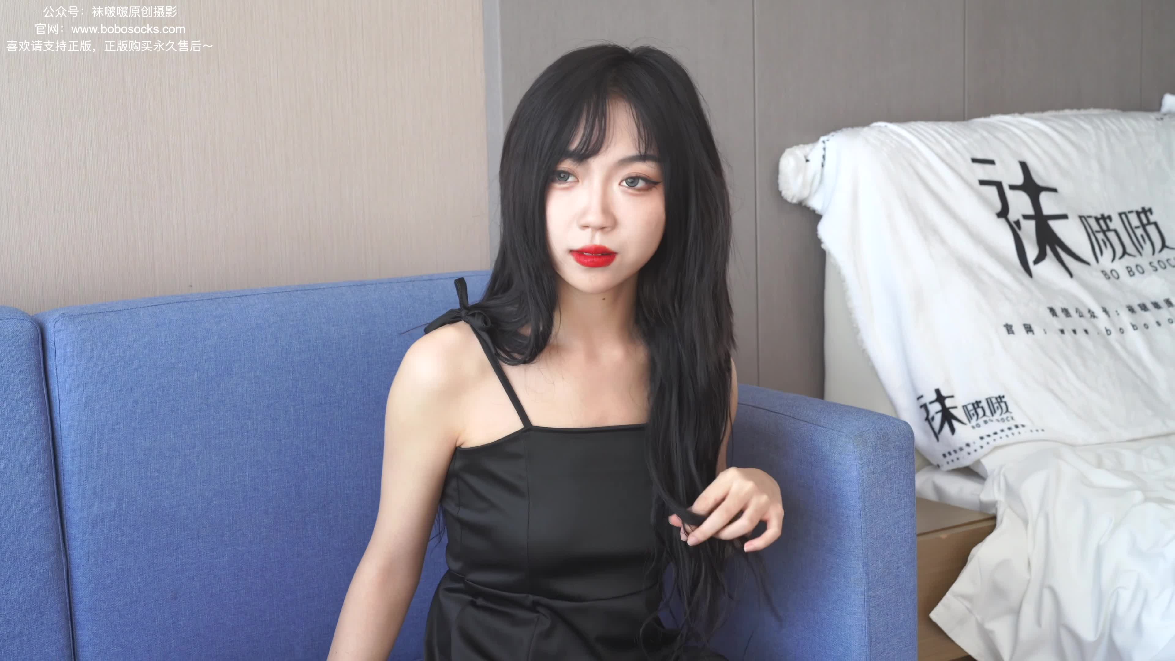 BoBoSocks袜啵啵_NO.170_周周_两双高跟凉鞋_油亮肉丝_脚尖透明款_厚肉丝_两双丝袜叠穿_油亮在外厚肉丝在内_158P1V_6.69G-丽丝屋