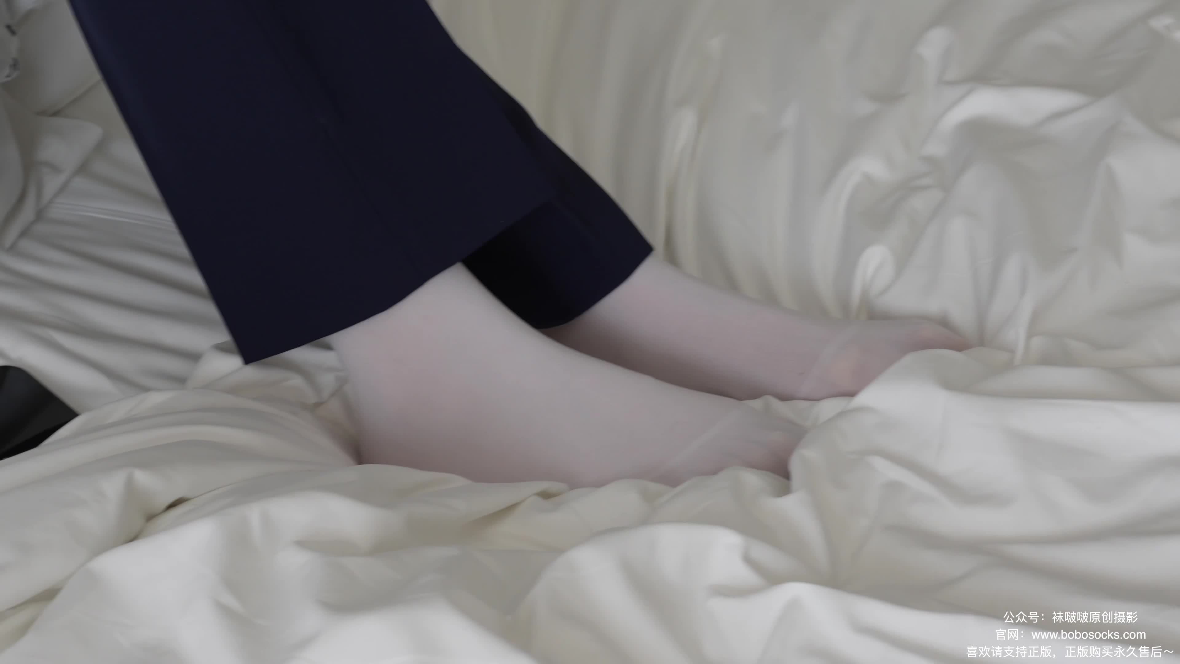 图片[5]-BoBoSocks袜啵啵_NO.178_小甜豆_高跟鞋_厚白丝_ol风裤里丝_140P1V_5.78G-丽丝屋