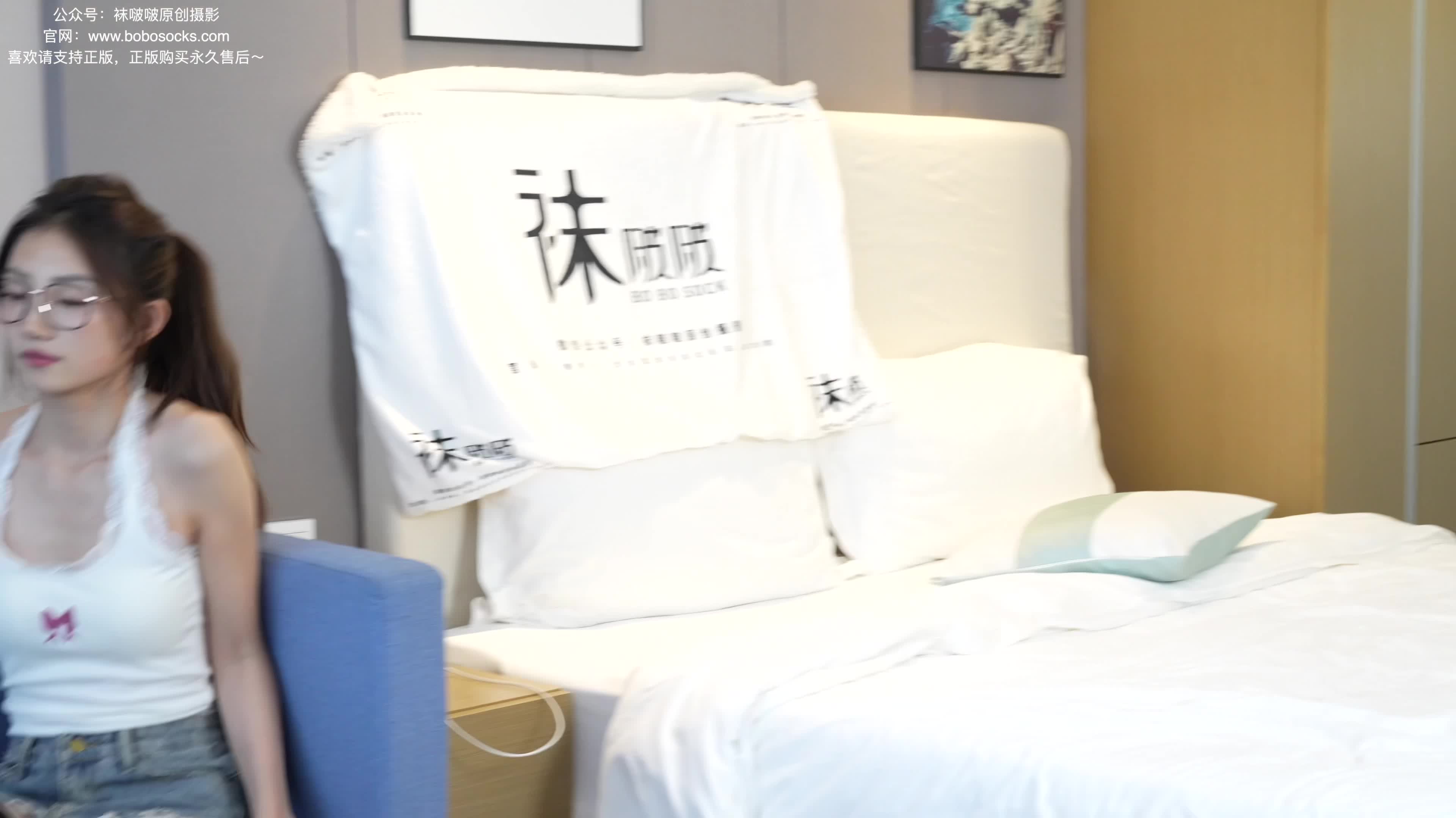 BoBoSocks袜啵啵_NO.204_小沫_高跟鞋_贝壳头板鞋_白丝大腿袜_黑丝大腿袜_150P_1V_6.05GB-丽丝屋