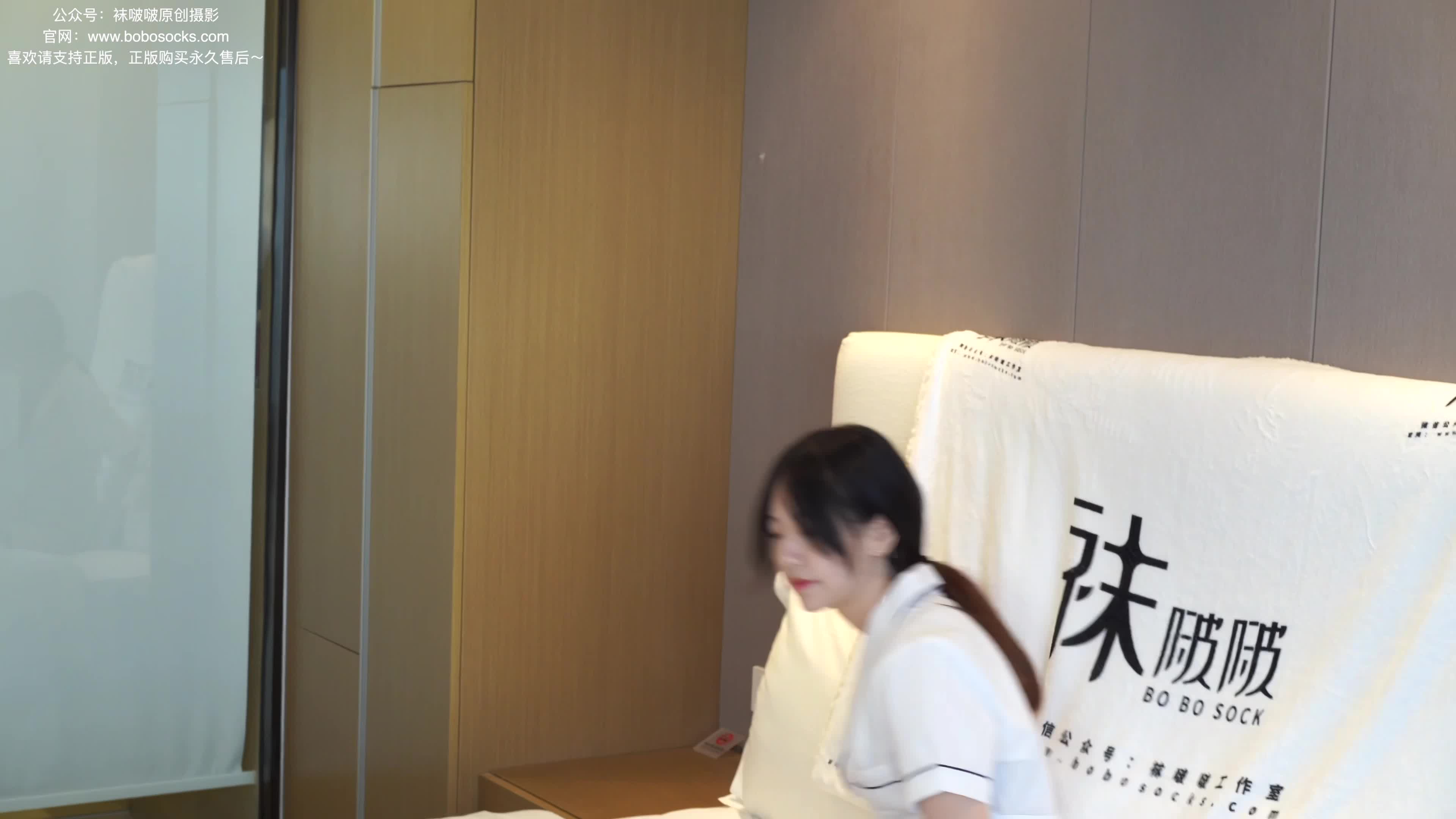 BoBoSocks袜啵啵_NO.206_小甜豆_绑带凉鞋_白丝大腿袜_小护士服_142P_1V_5.78GB-丽丝屋