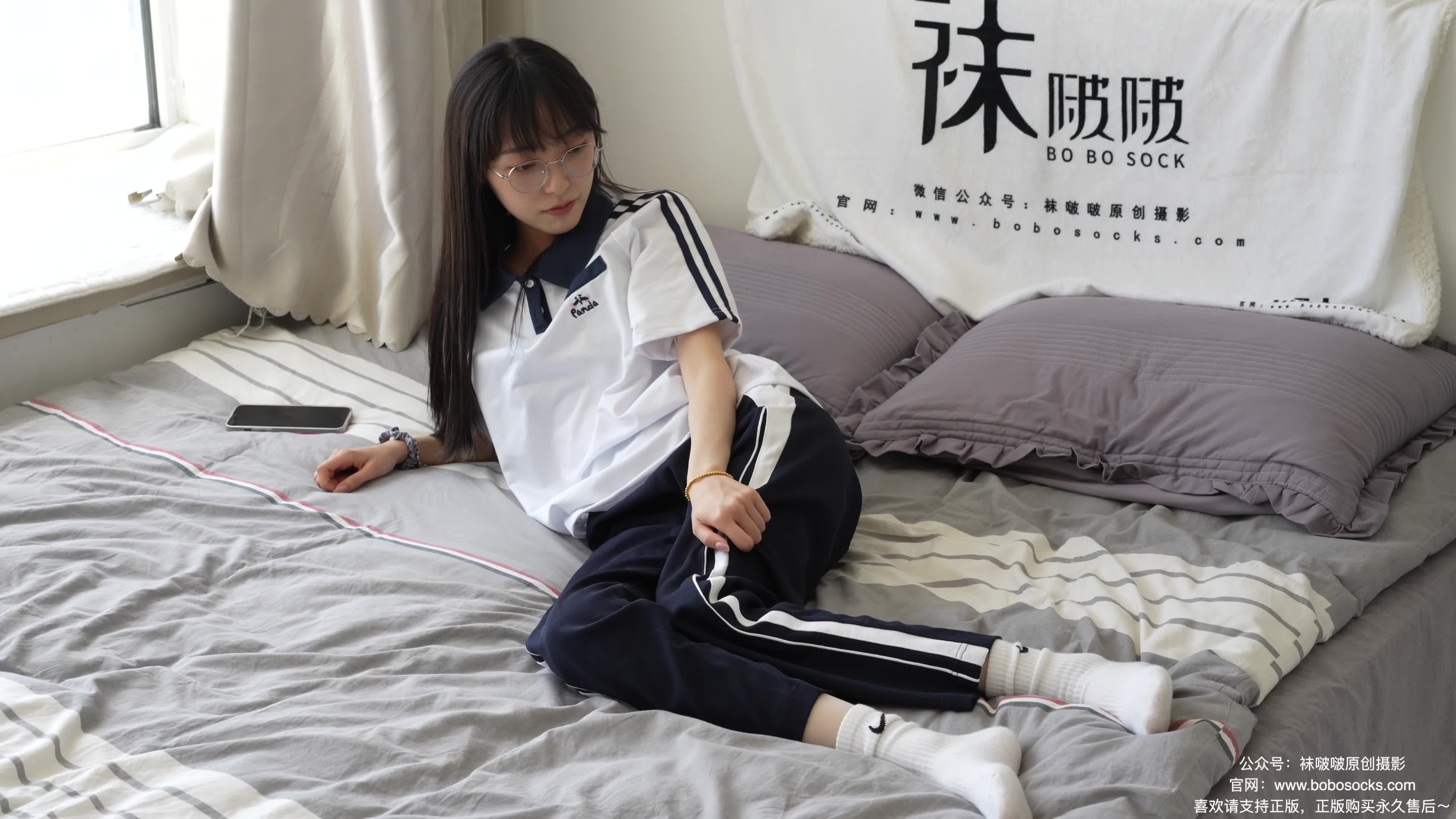 图片[4]-BoBoSocks袜啵啵_NO.207_稚予_aj板鞋_白棉袜_油亮白丝_校服裤里丝_140P_5.25GB-丽丝屋