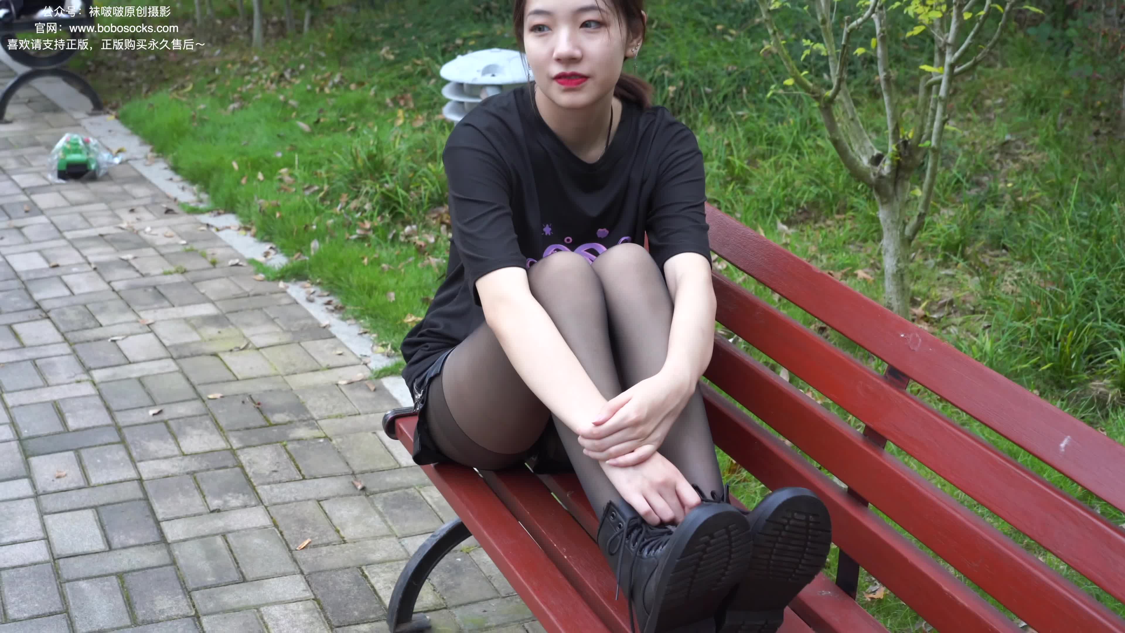 图片[2]-BoBoSocks袜啵啵_NO.221_小甜豆_马丁靴_黑丝_花絮版_133P_1V_5.46G-丽丝屋