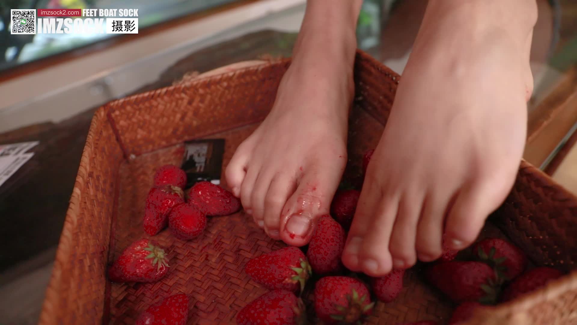 图片[2]-MZSOCK_爱美足_NO.265_芊芊_197P_1V_4.21GB-丽丝屋