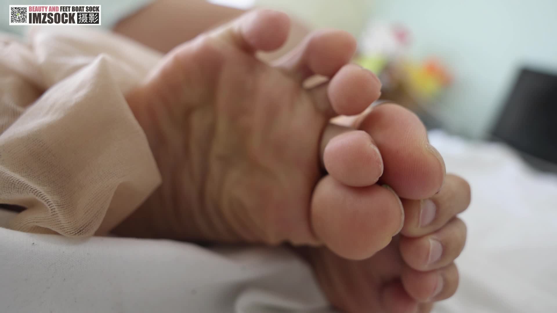 图片[4]-MZSOCK_爱美足_No.307_倩儿_122P1V_2.31GB-丽丝屋