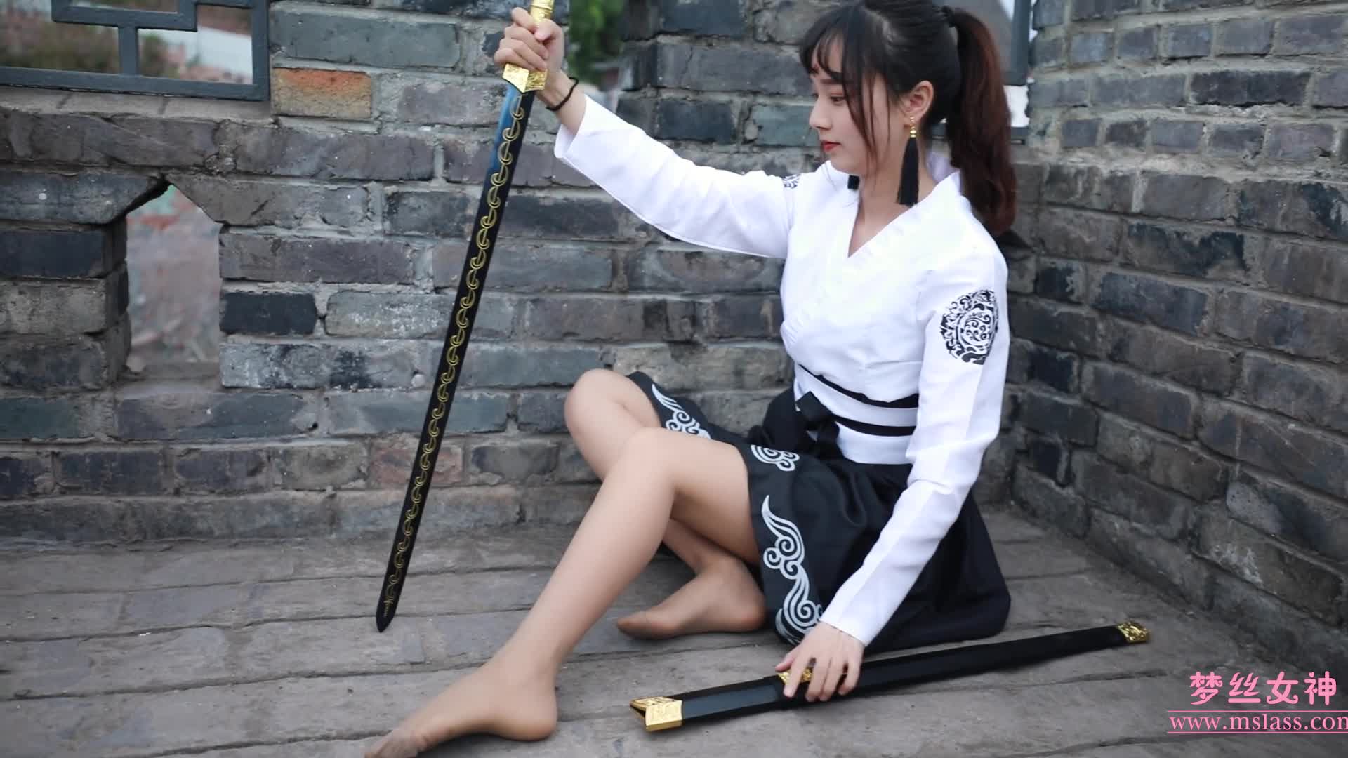 图片[4]-MSLASS梦丝女神_2019_05_02_NO.018_玥玥女侠之剑_下_42_1P1V_592MB-丽丝屋