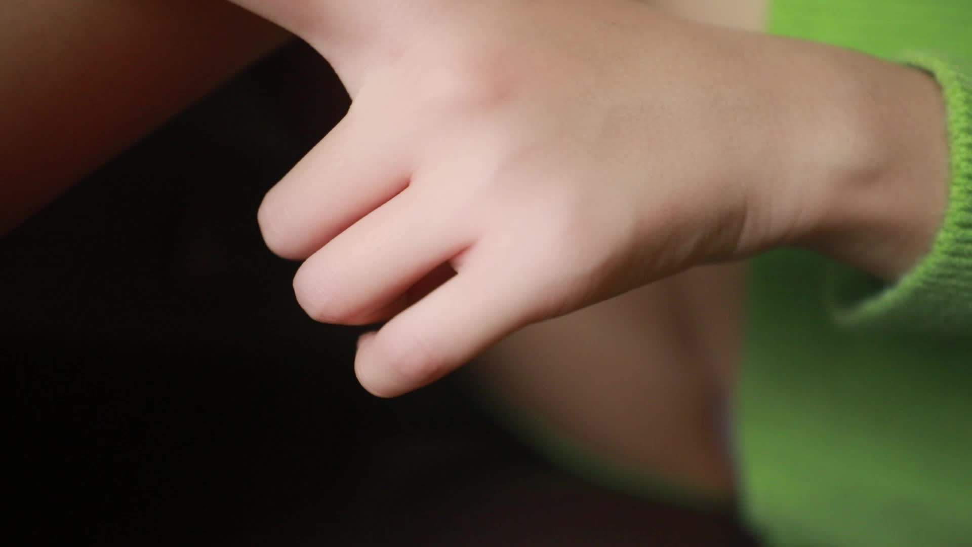 图片[3]-MSLASS梦丝女神_2019_11_27_NO.081_小允儿_喜欢绿绿的衣服_67_1P1V_1.2GB-丽丝屋