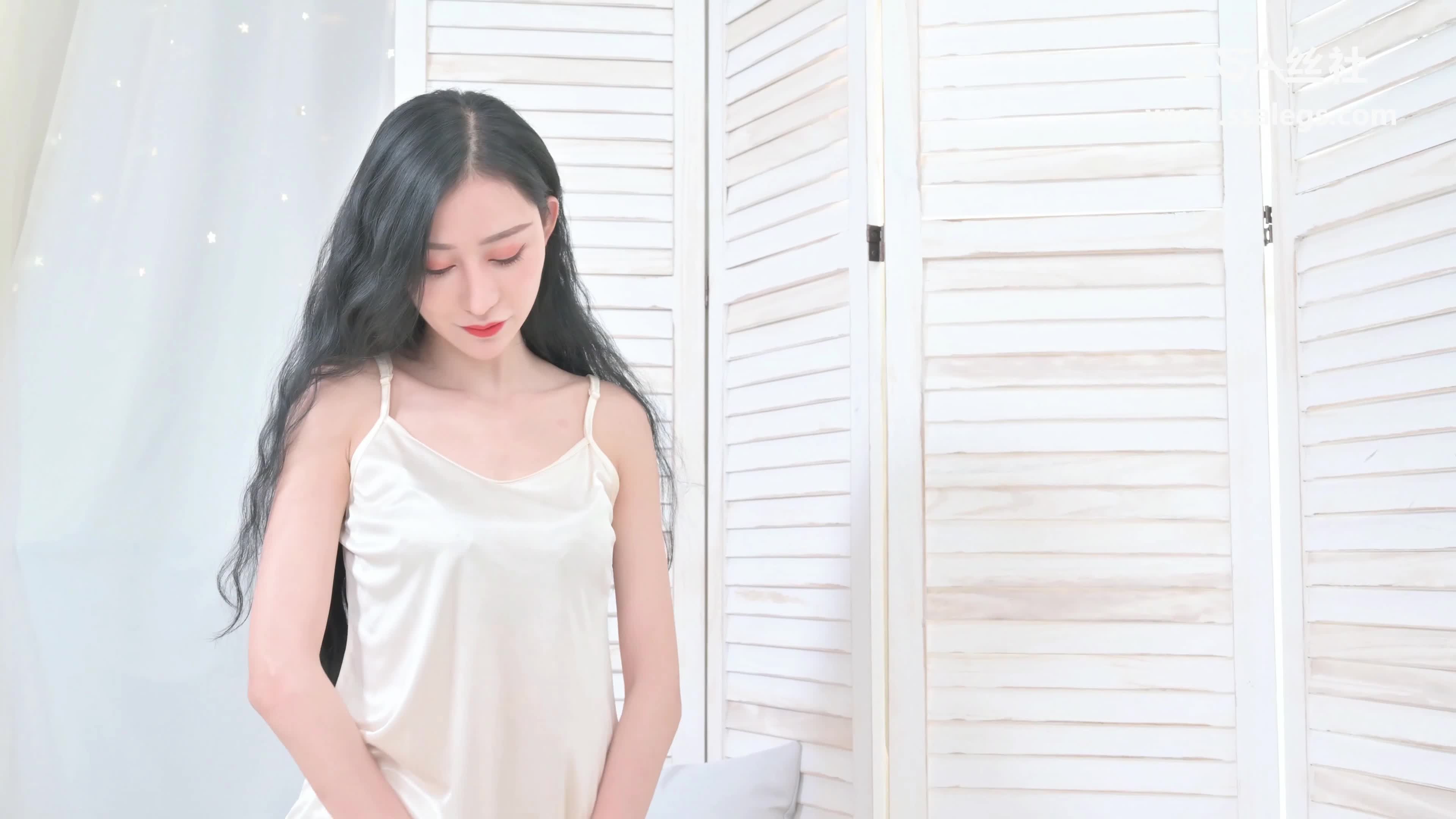 图片[2]-SSA丝社_短片_NO.029_雪儿_肉丝袜_1V_1.31G-丽丝屋