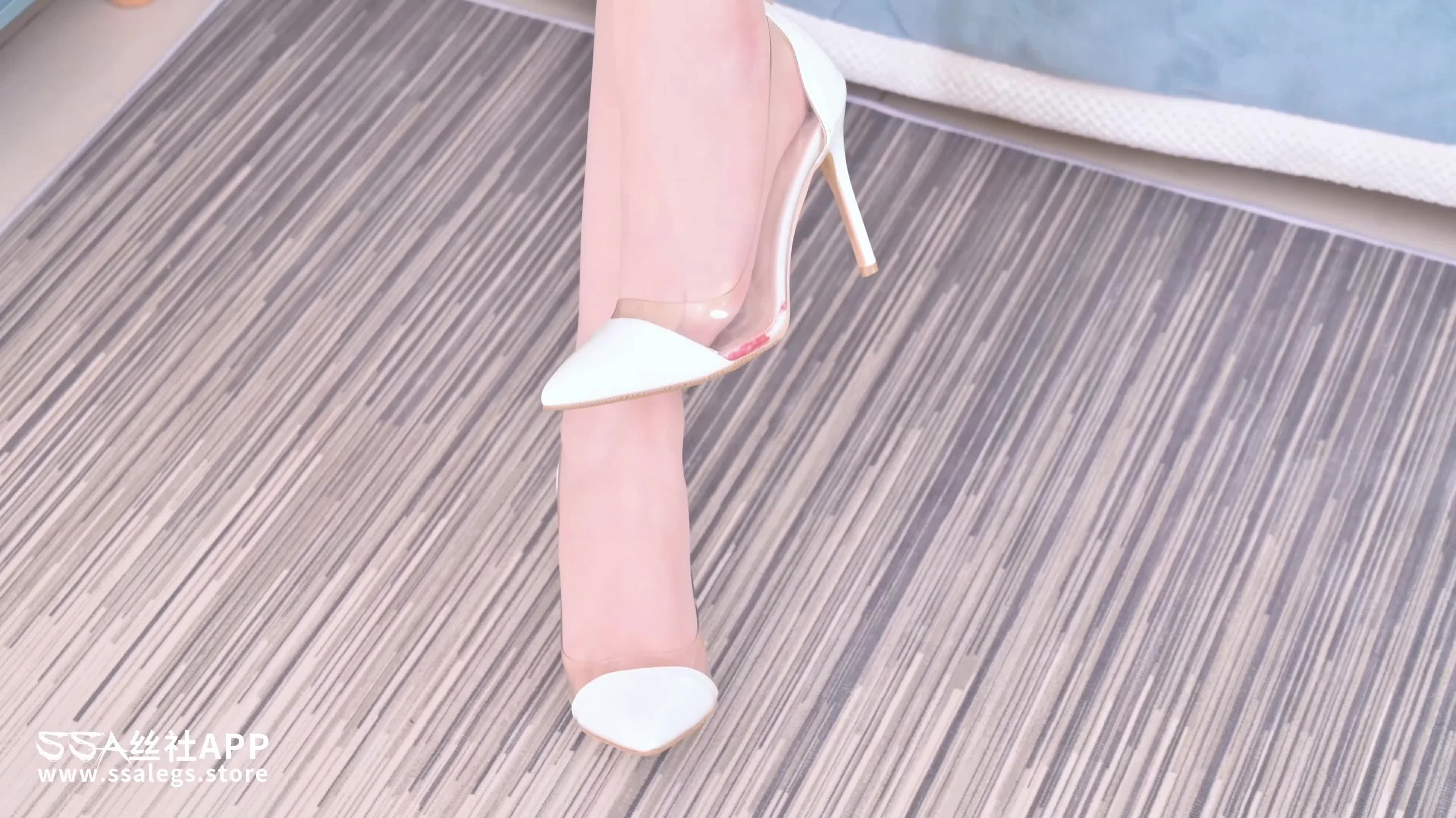 SSA丝社_短片_NO.179_晓曼_SK极光丝袜_1V_503.9M-丽丝屋