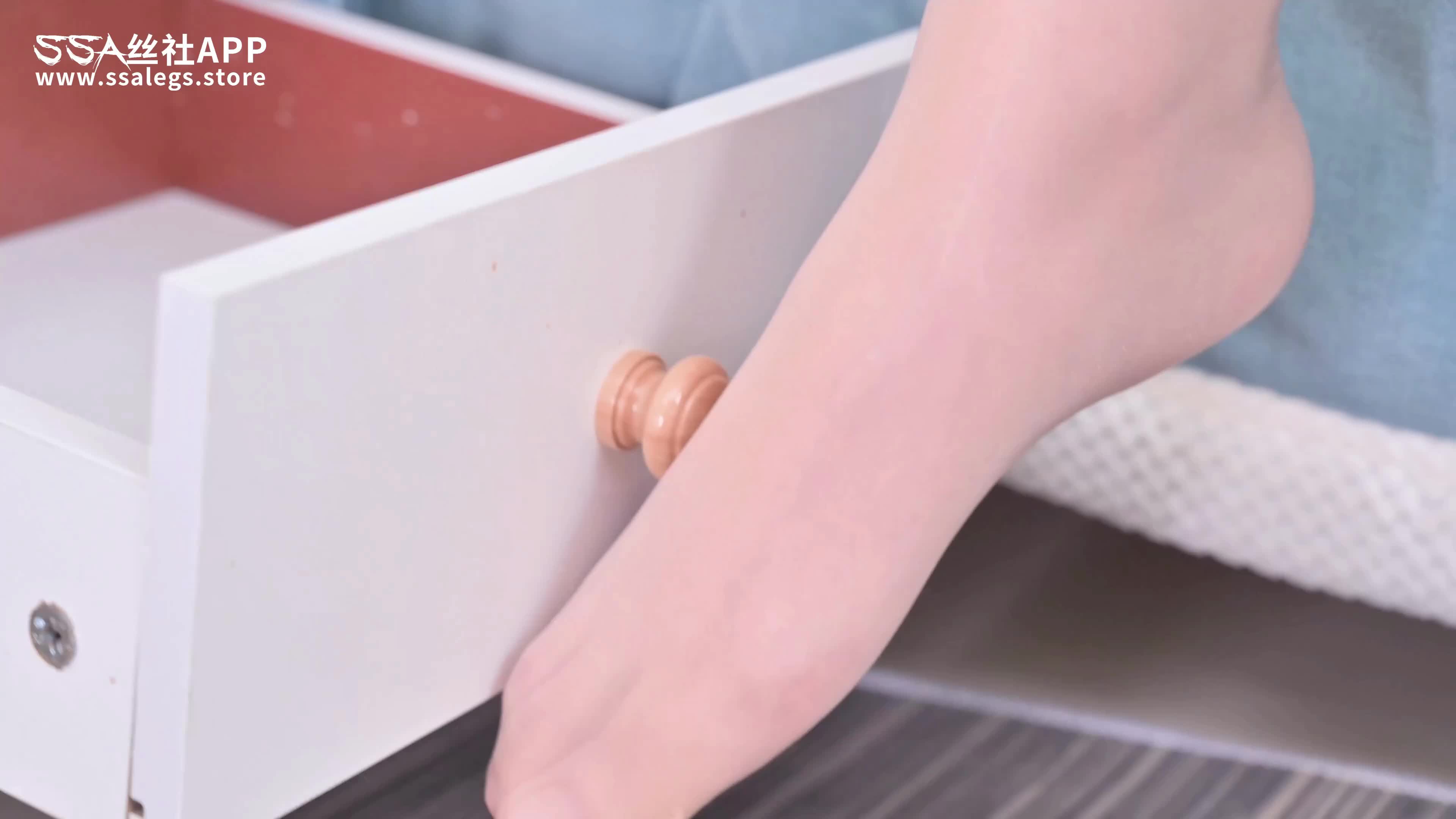 图片[2]-SSA丝社_短片_NO.179_晓曼_SK极光丝袜_1V_503.9M-丽丝屋