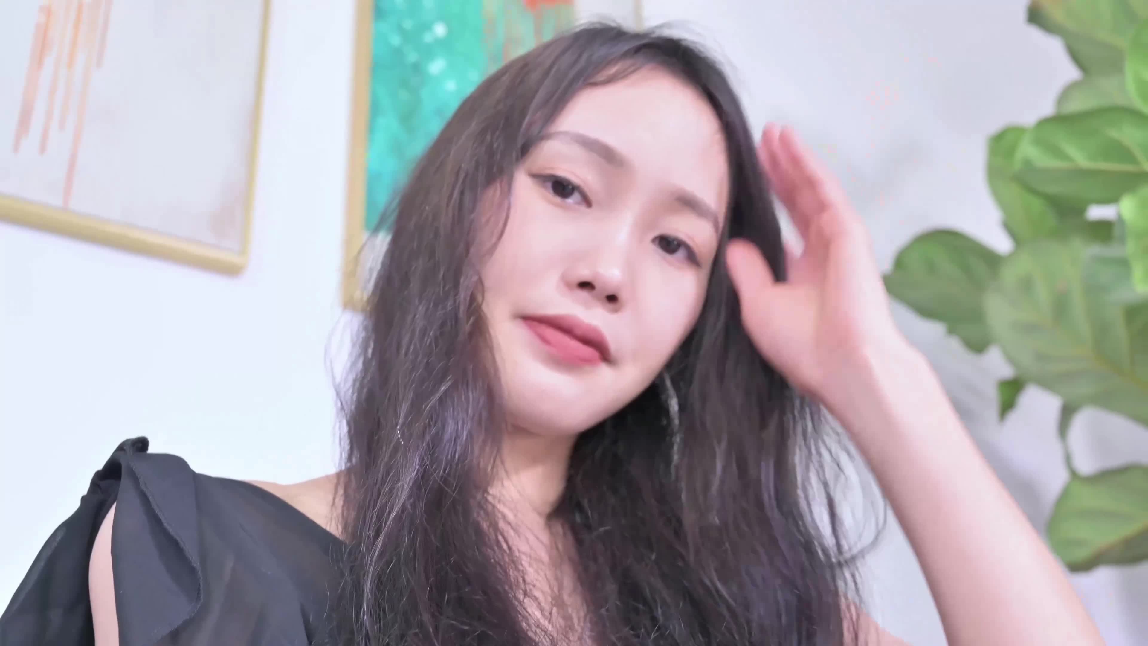 SSA丝社_短片_NO.387_文子_黑色超薄丝袜_1V_468.1M-丽丝屋