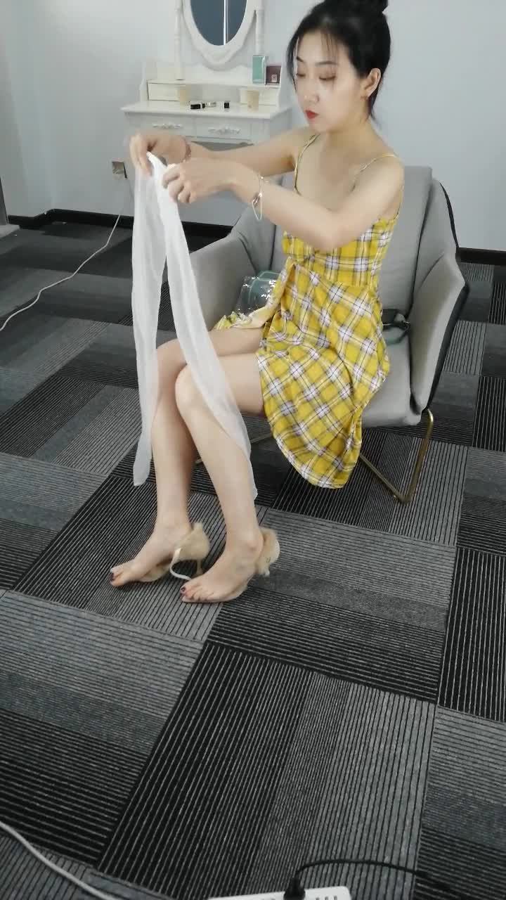 图片[5]-SiHua思话_SH019_露露_闺蜜上集_90P_2V_883MB-丽丝屋