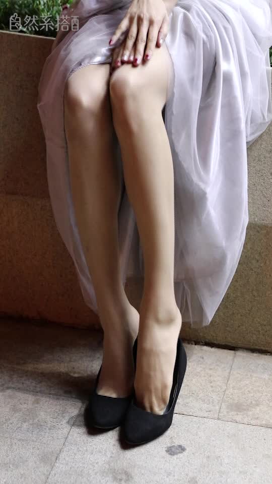 图片[2]-SiHua思话_SH034_小俏_花园里迷路的小伴娘_78P_2V_466M-丽丝屋