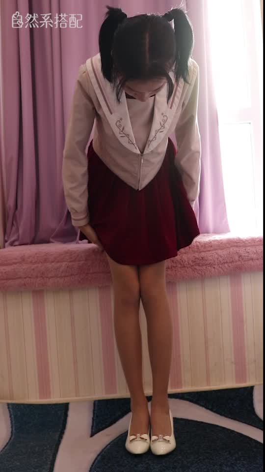 SiHua思话_SH038_瑶瑶_薄丝袜的JK少女_95P_2V_707MB-丽丝屋