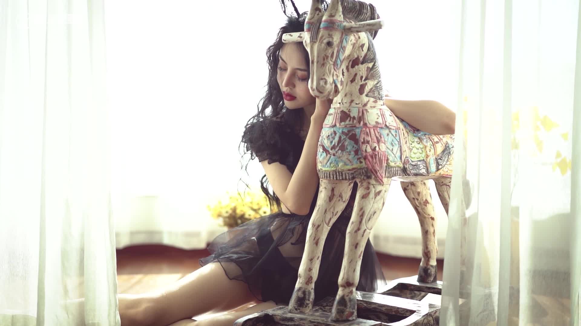 图片[5]-YALAYI雅拉伊_视频_2018.12.31_V009_童话_凉儿_1V_136M-丽丝屋