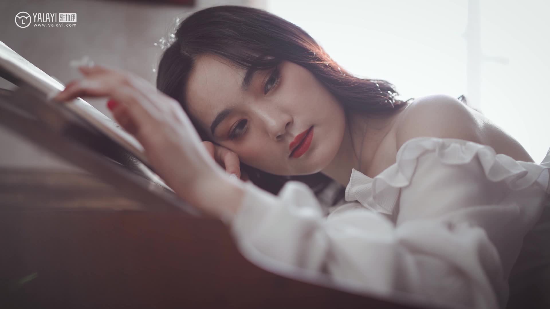 图片[4]-YALAYI雅拉伊_视频_2019.01.28_V013_画中伊人_项兴咏_1V_137M-丽丝屋