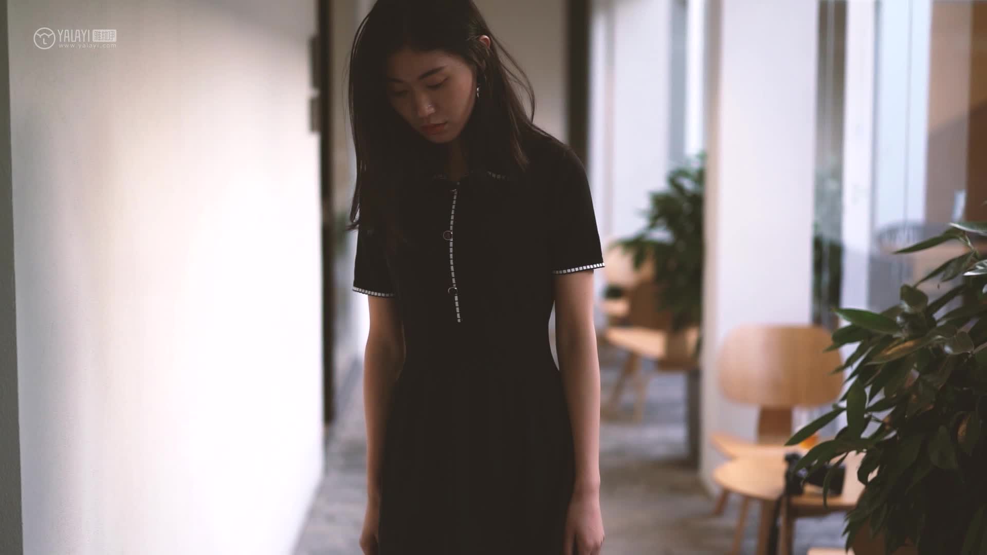 图片[2]-YALAYI雅拉伊_视频_2019.05.06_V032_款款情深_乔妹儿_1V_117M-丽丝屋