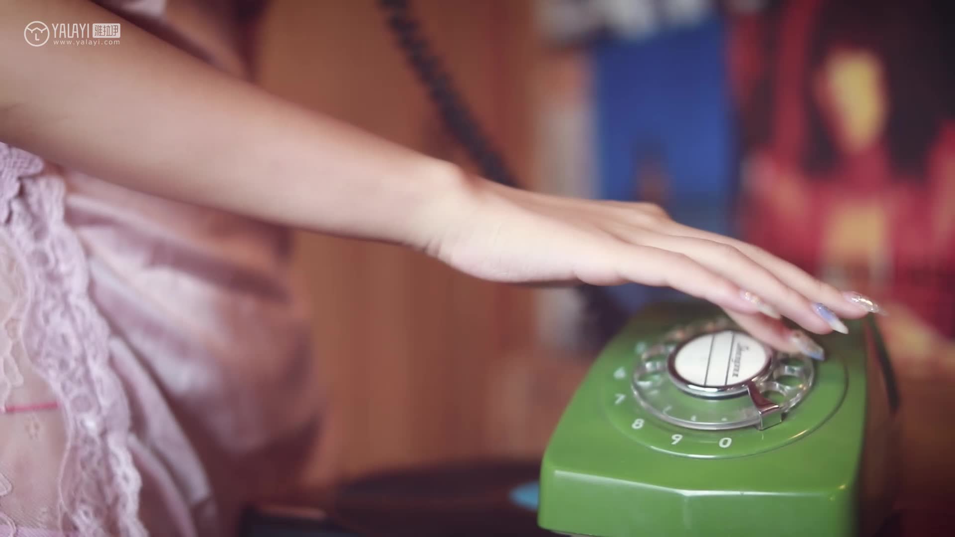 图片[5]-YALAYI雅拉伊_视频_2019.08.30_V067_异域丝情_刘子炀_1V_141M-丽丝屋