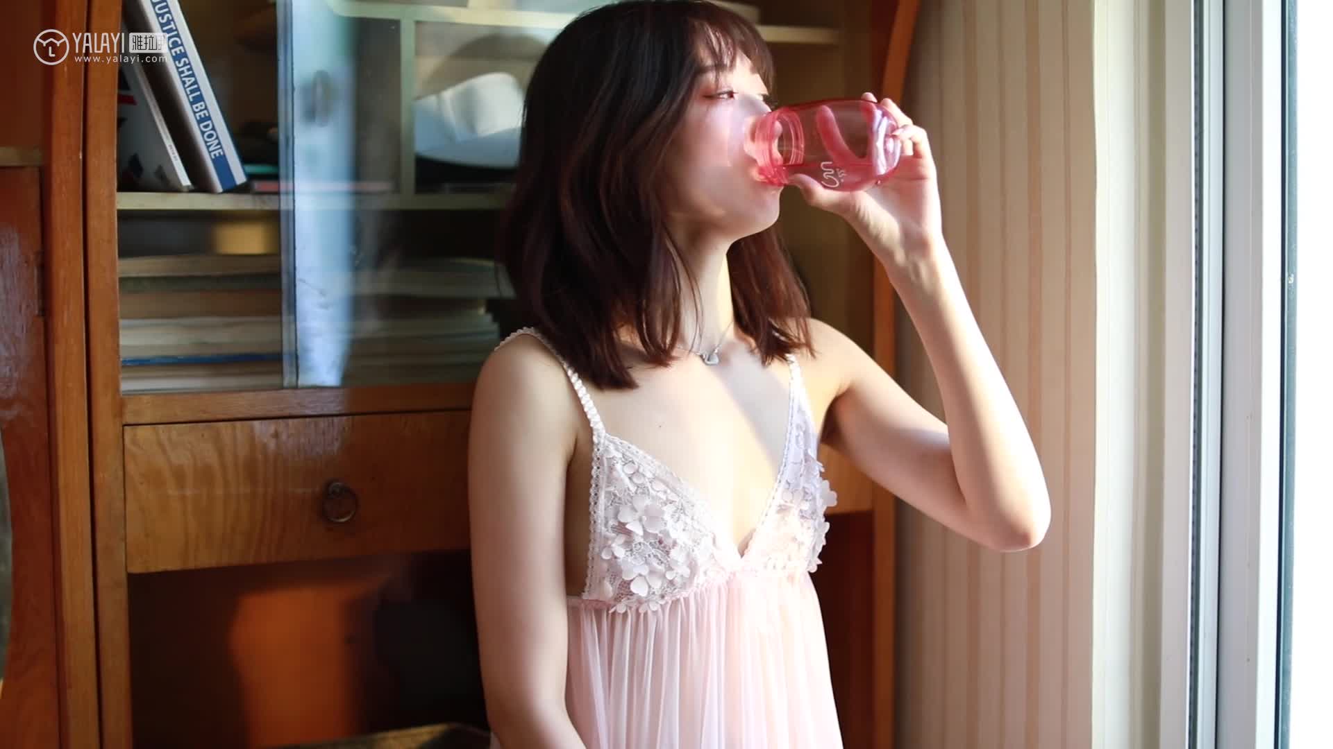 YALAYI雅拉伊_视频_2019.09.09_V070_闺房记乐_佳佳_1V_136M-丽丝屋