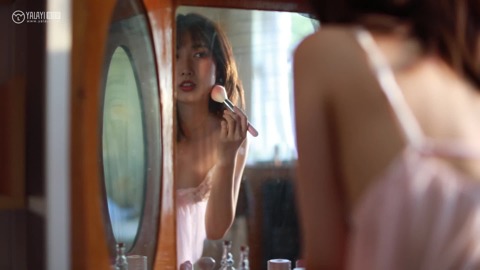 图片[2]-YALAYI雅拉伊_视频_2019.09.09_V070_闺房记乐_佳佳_1V_136M-丽丝屋