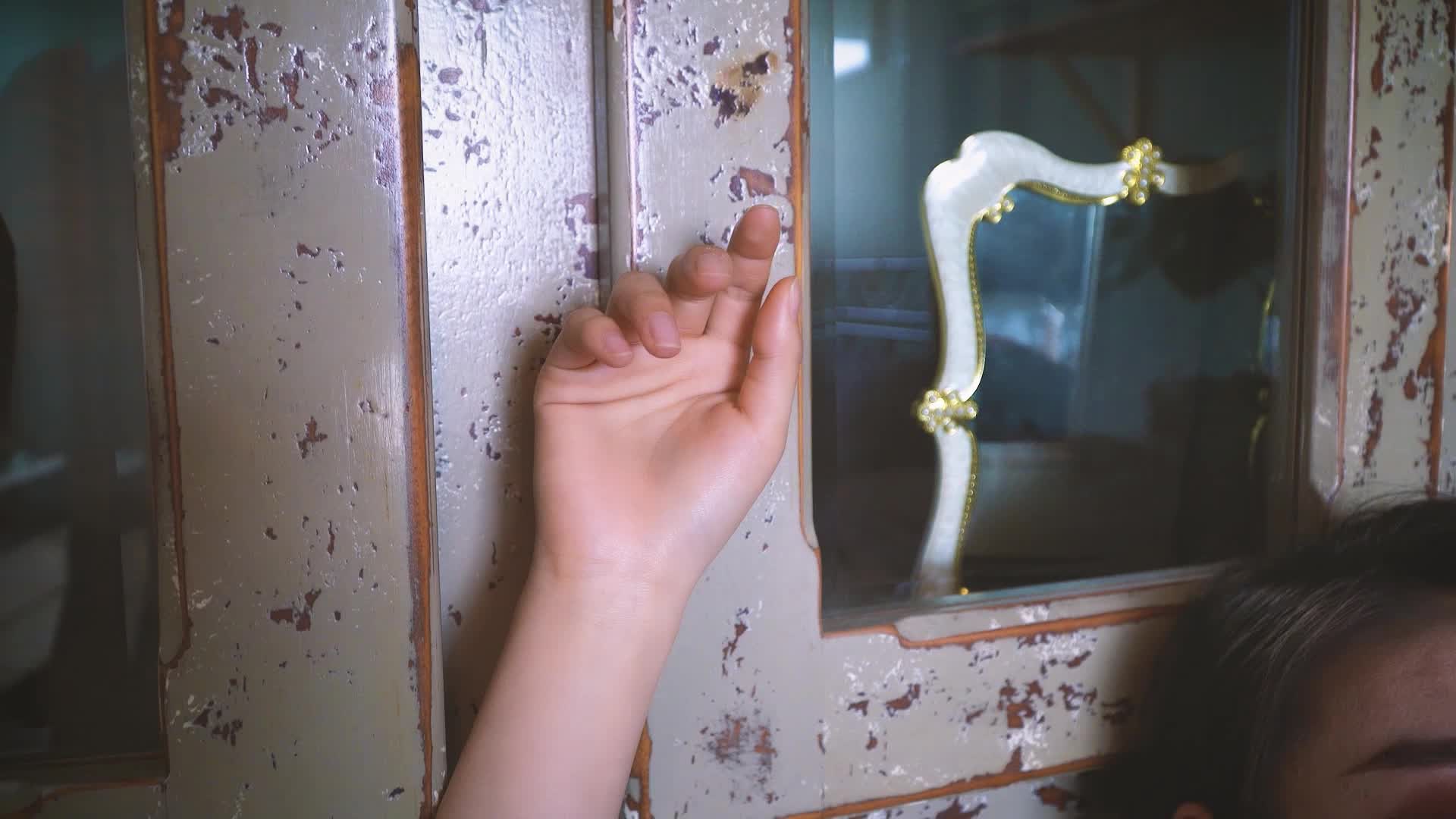 图片[4]-YALAYI雅拉伊_视频_2019.10.07_V078_娇艳欲滴_心怡_1V_144M-丽丝屋