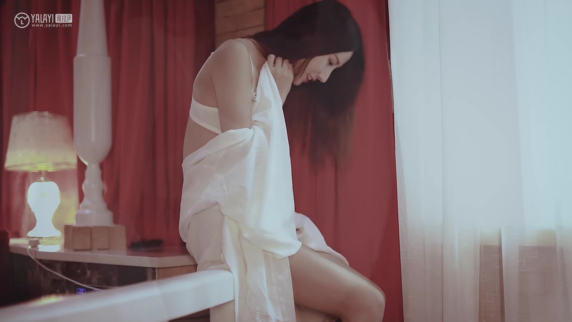 YALAYI雅拉伊_视频_2019.12.30_V101_红尘有你_美萱_1V_153M-丽丝屋