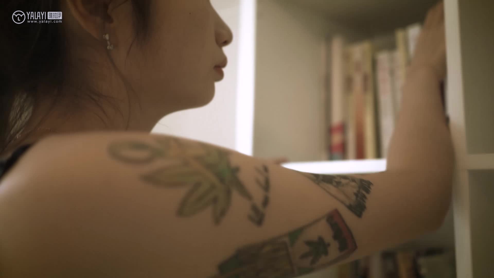 图片[2]-YALAYI雅拉伊_视频_2020.04.03_V124_千禧少女私房照_鸭鸭_1V_134M-丽丝屋