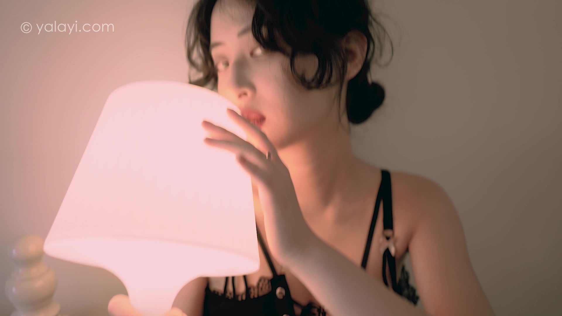 图片[4]-YALAYI雅拉伊_视频_2021.11.27_V159_万人迷_西子_1V_246MB-丽丝屋