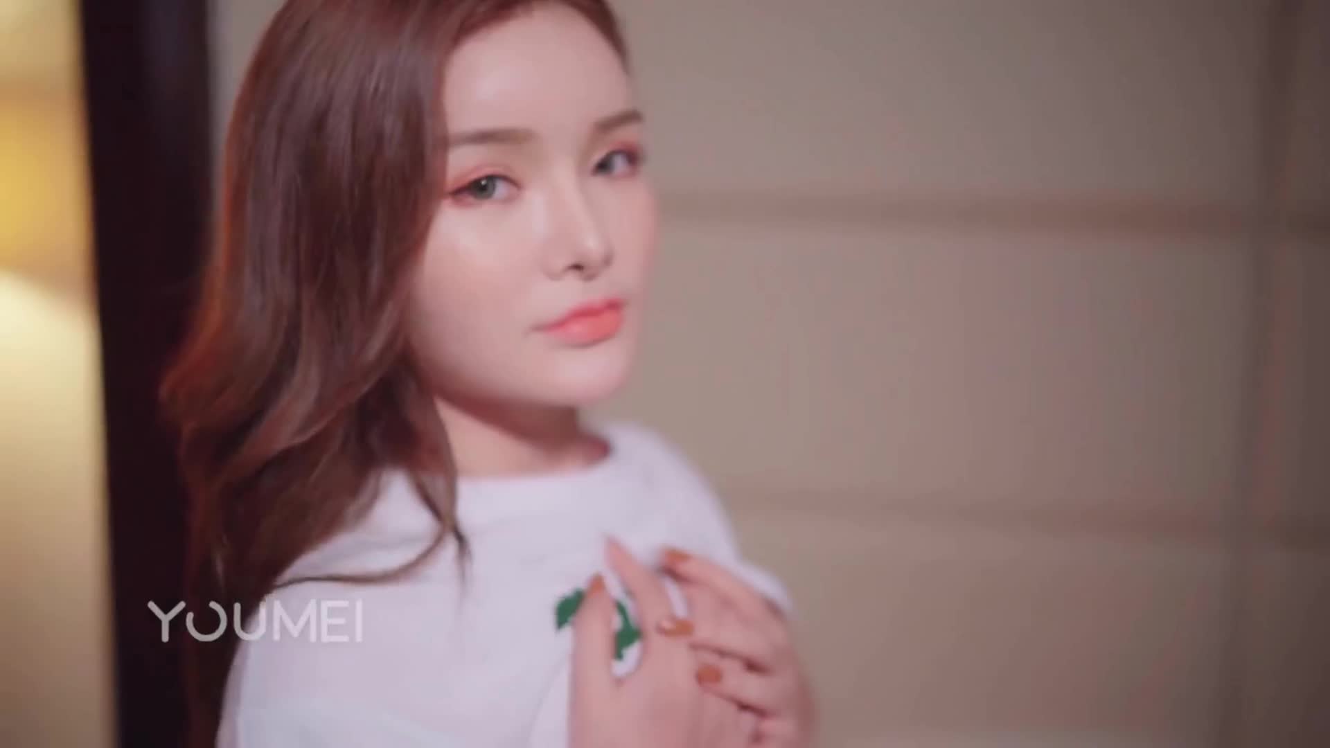 图片[4]-YouMei_尤美视频_2018.09.25_No.075_泳池外的调教_陈宇曦_MP4_116MB-丽丝屋