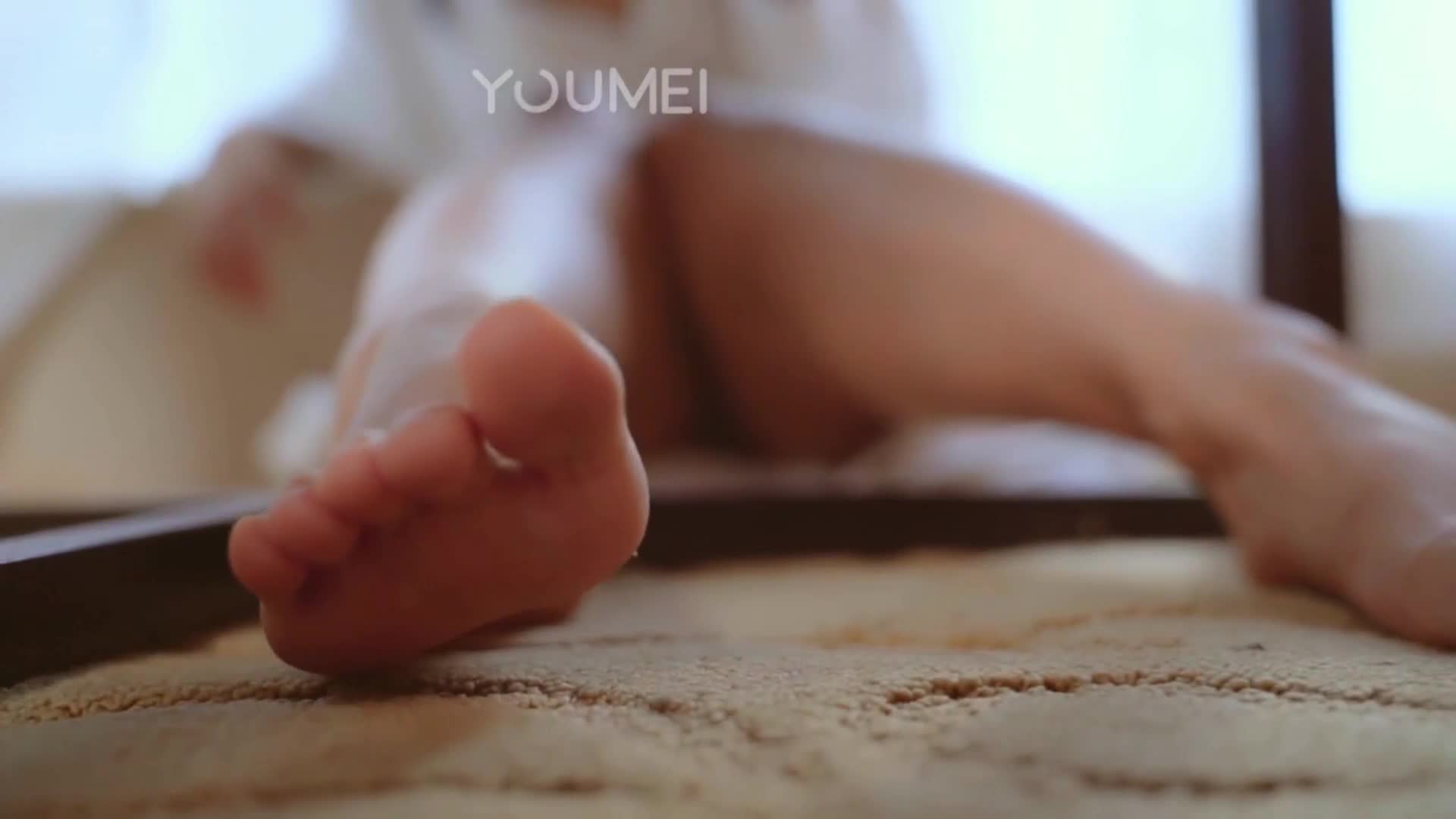 YouMei尤美_视频_2018.12.18_NO.144_长发妩媚娘_何嘉颖_1V_115M-丽丝屋