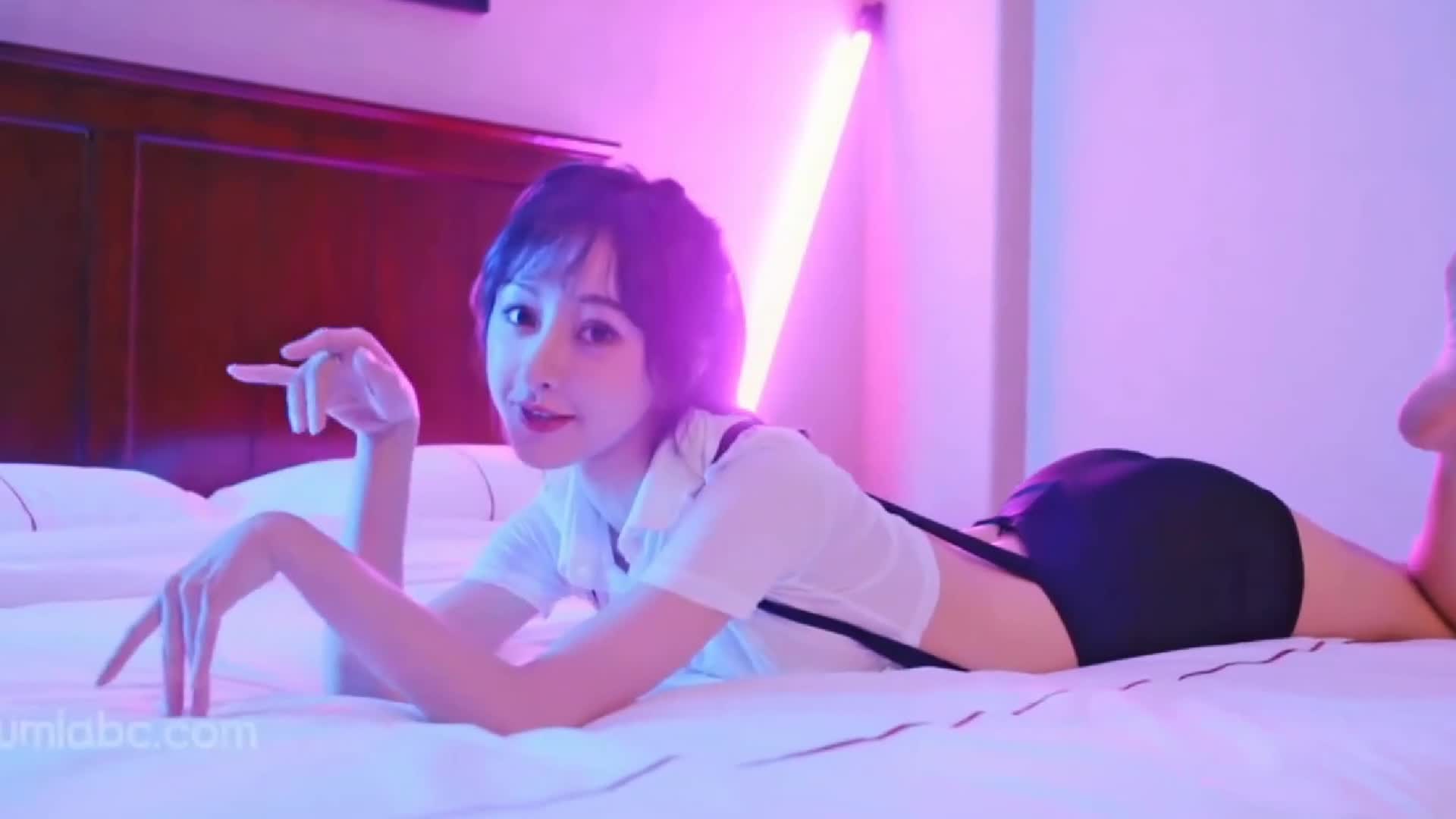 图片[2]-YouMei尤美_视频_2019.07.24_NO.237_翘臀芭比_李芊芊_1V_142MB-丽丝屋