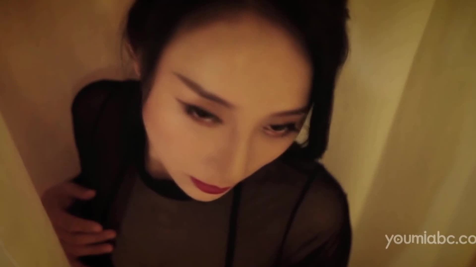 图片[3]-YouMei尤美_视频_2019.08.01_NO.247_魅力御姐_何嘉颖_1V_145MB-丽丝屋