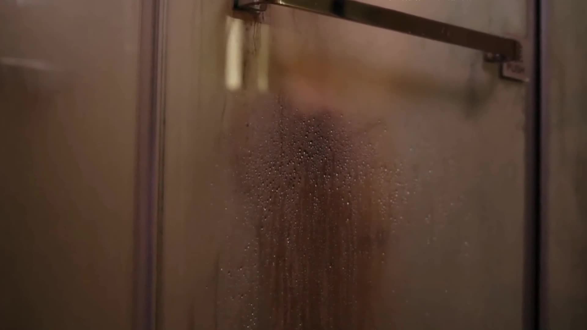 图片[5]-YouMei尤美_视频_2019.08.06_NO.250_偷心小女_卓娅祺_1V_130MB-丽丝屋