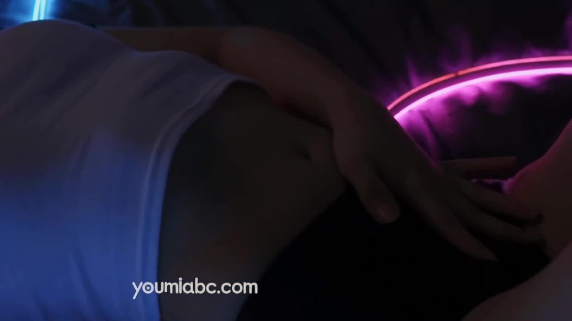 图片[2]-YouMi尤蜜_视频_2019.07.17_NO.372_迷情学生娘_小仙_1V_166MB-丽丝屋