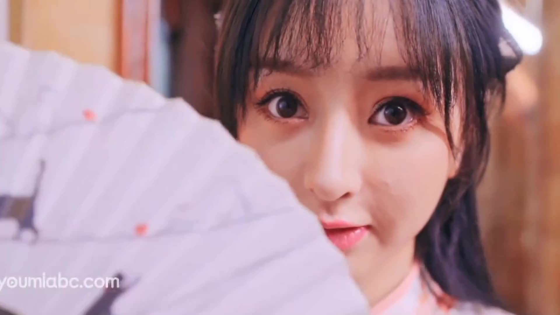 图片[2]-YouMi尤蜜_视频_2019.09.26_NO.385_旗袍私语_李纤纤_1V_146MB-丽丝屋