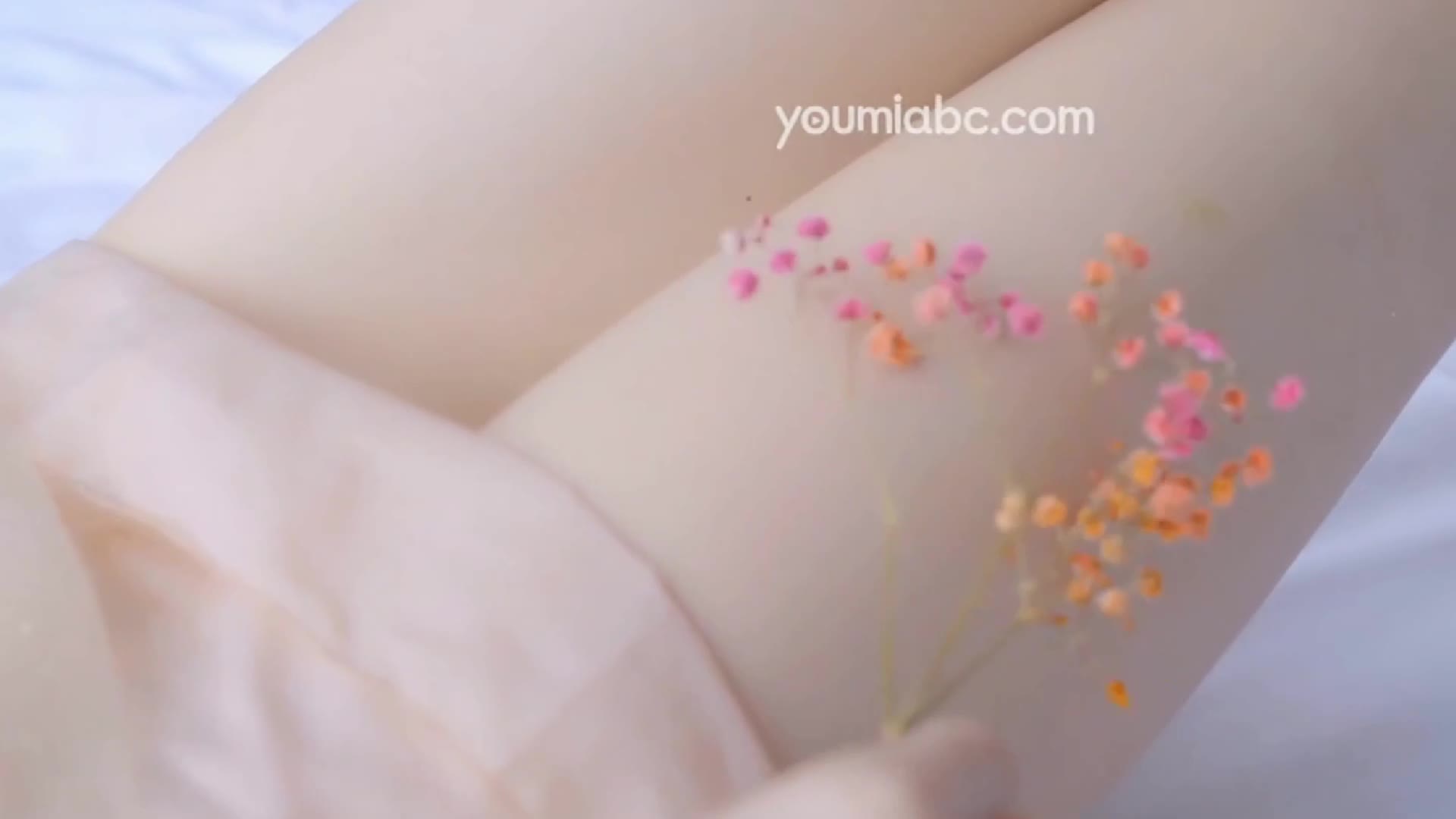 图片[4]-YouMi尤蜜_视频_2019.10.09_NO.405_魂牵梦绕_李纤纤_1V_139MB-丽丝屋