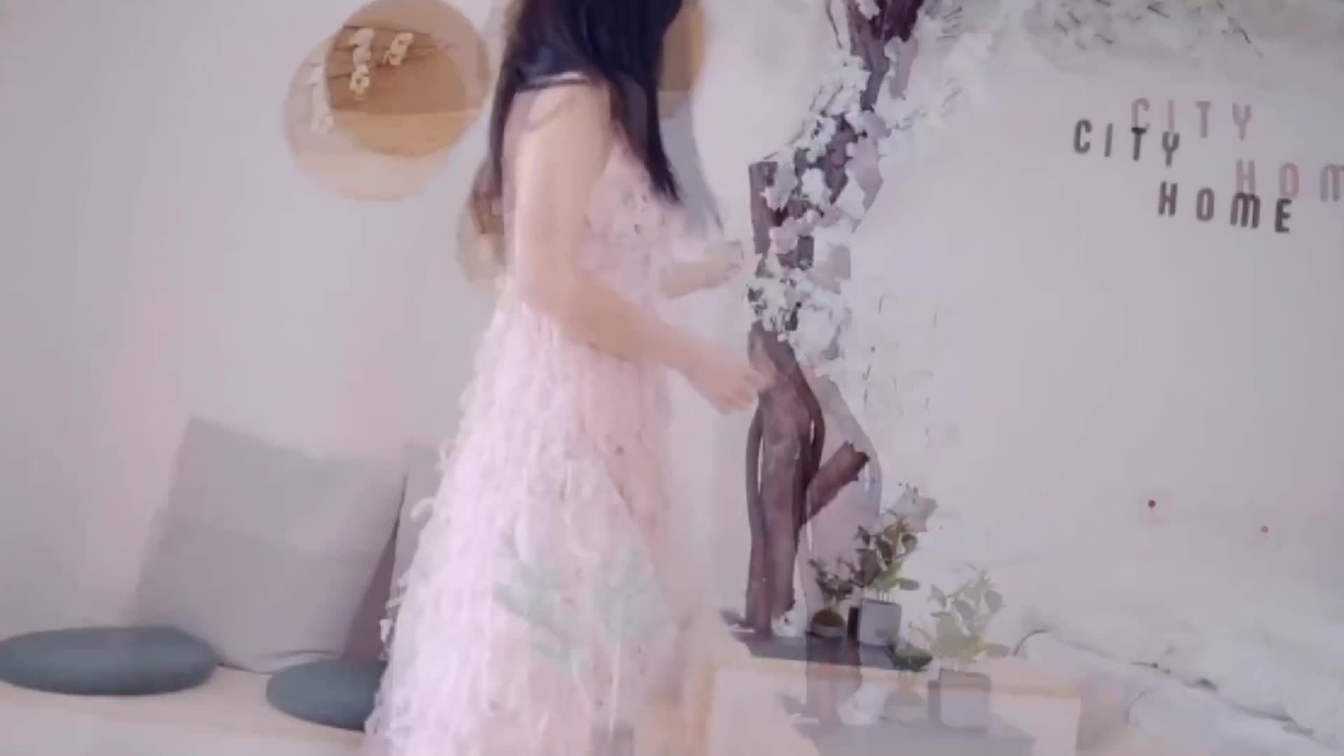 图片[2]-YouMi尤蜜_视频_2019.10.09_NO.407_知性美人_张雨萌_1V_148MB-丽丝屋