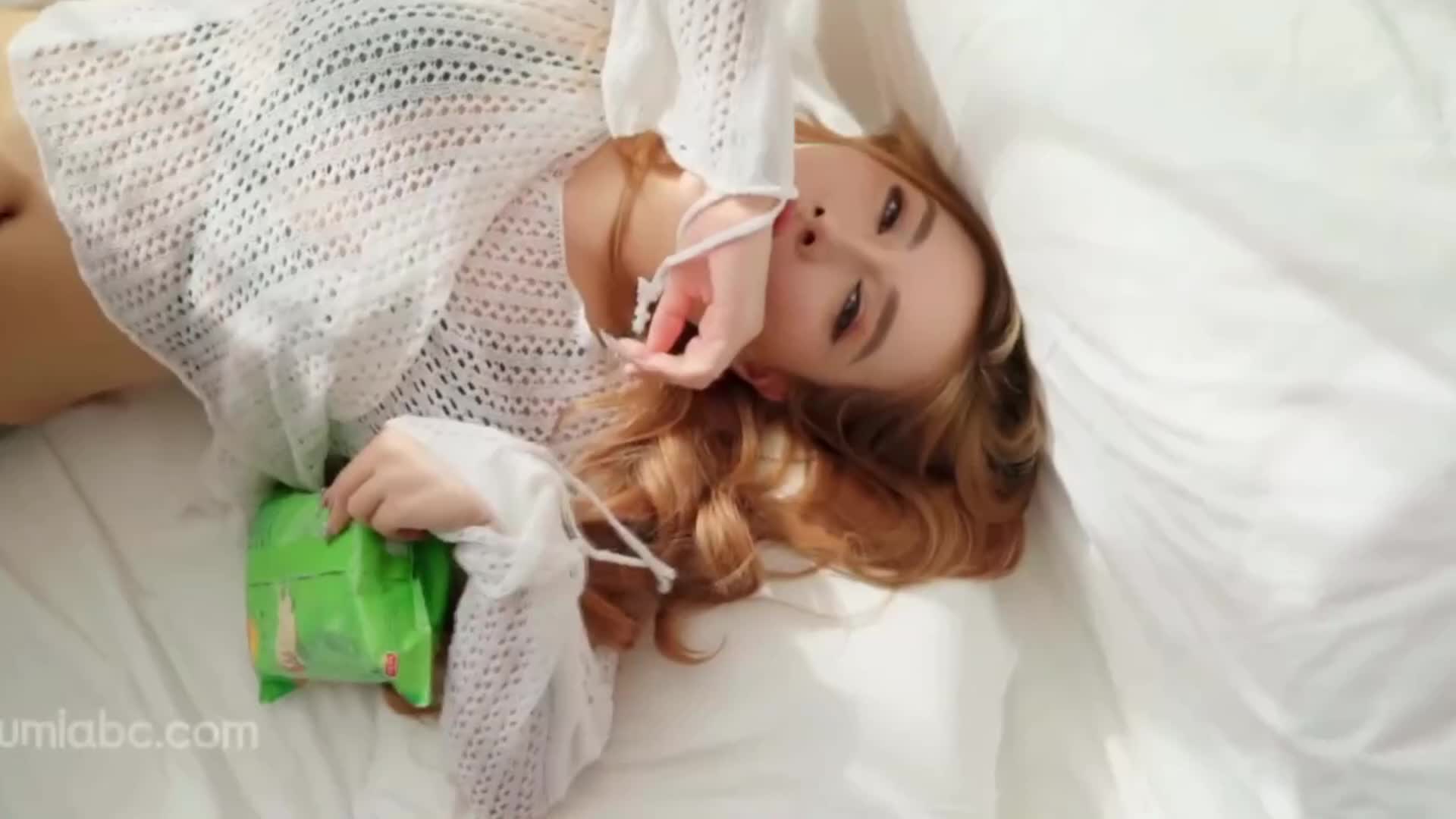 图片[2]-YouMi尤蜜_视频_2019.10.24_NO.438_可口美人_大萱萱_1V_170MB-丽丝屋