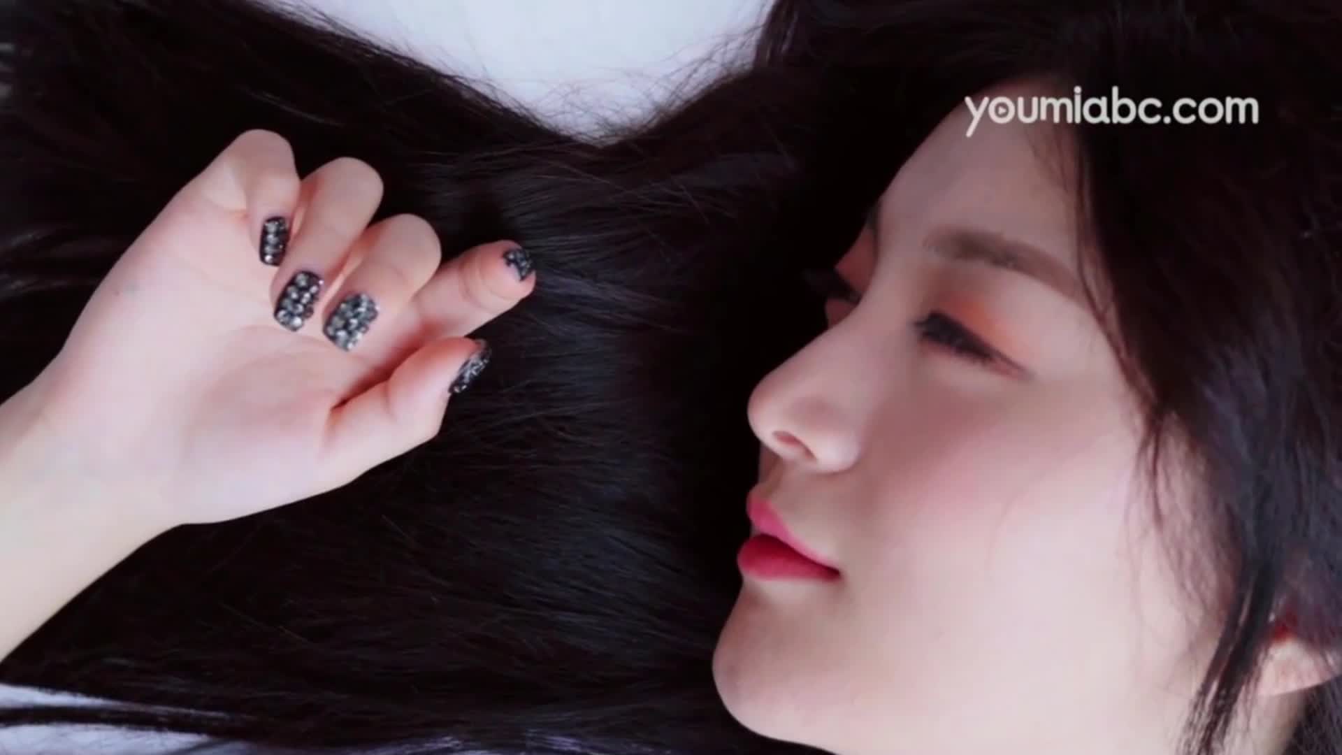 图片[4]-YouMi尤蜜_视频_2019.10.24_NO.440_气质学姐_嫩嫩_1V_154MB-丽丝屋