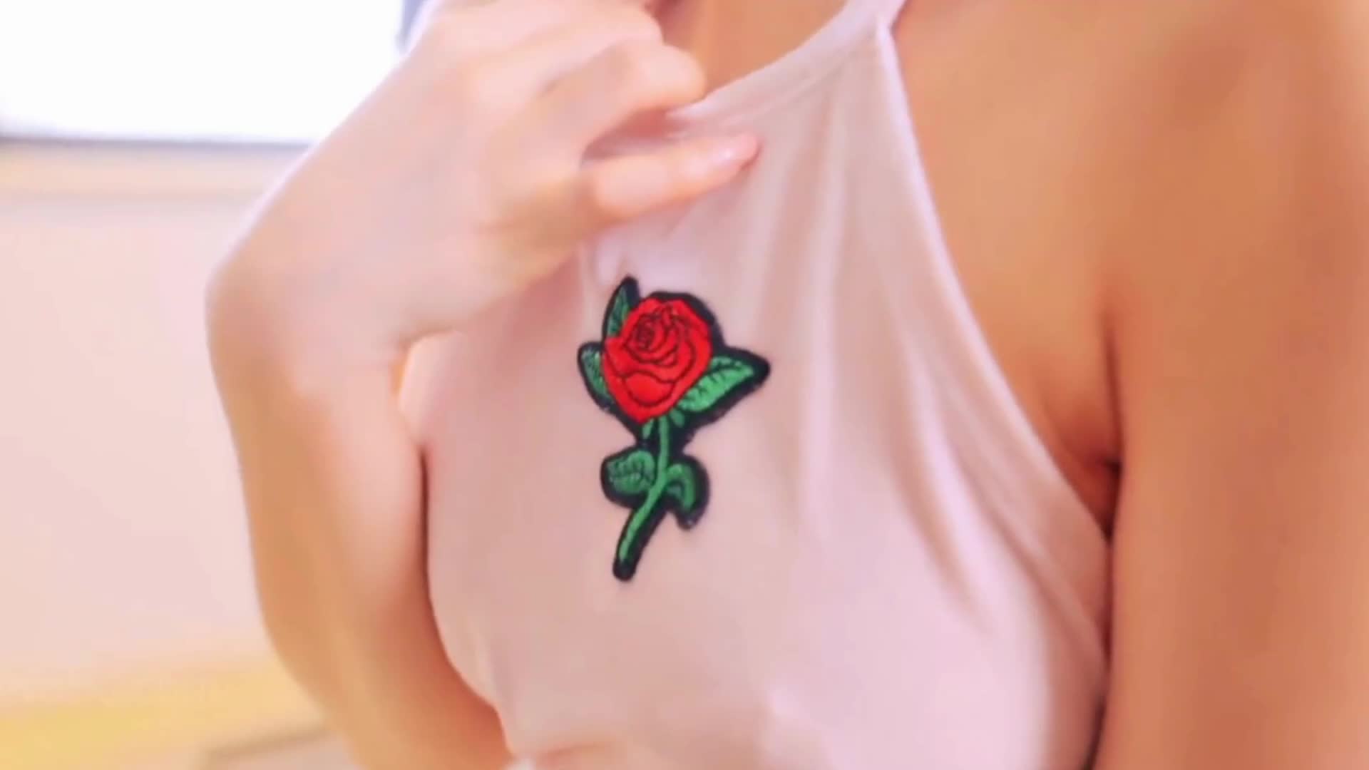 图片[2]-YouMi尤蜜_视频_2019.10.31_NO.446_肚兜女孩儿_小仙_1V_163MB-丽丝屋