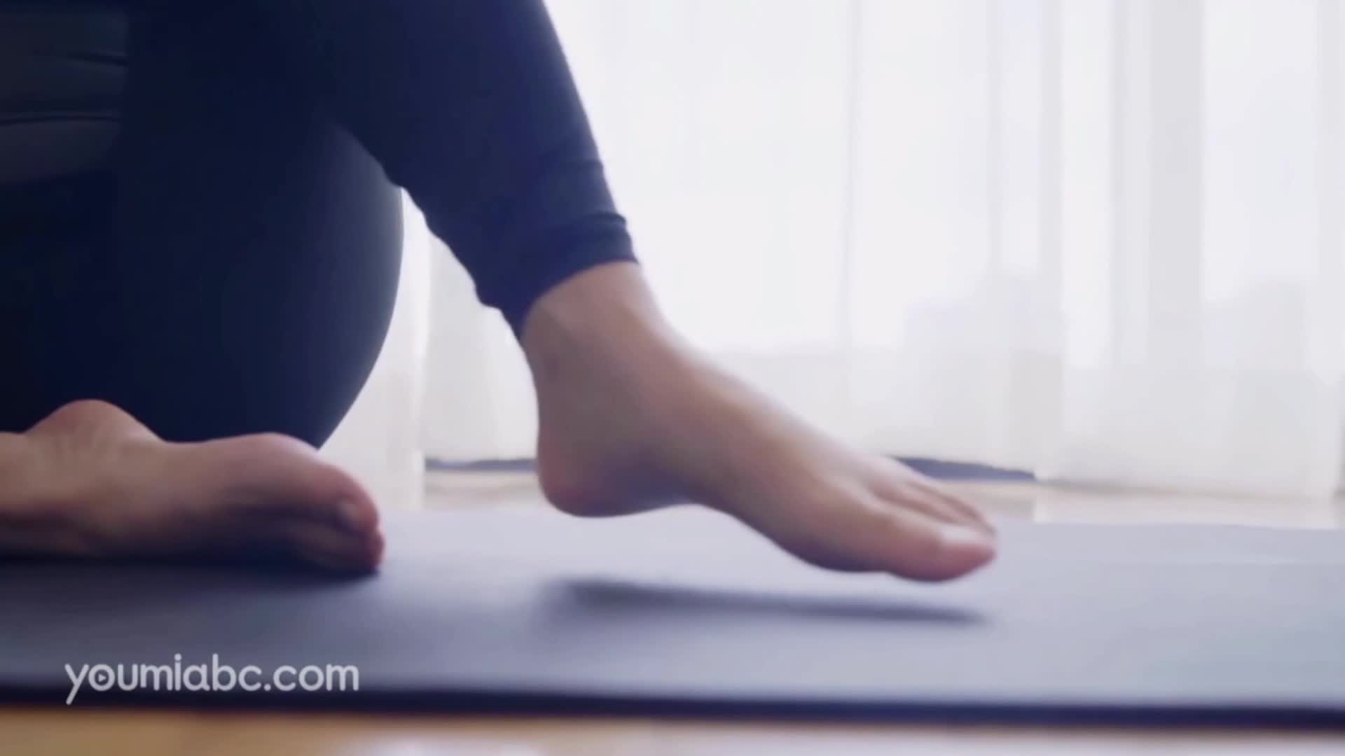 图片[2]-YouMi尤蜜_视频_2019.10.31_NO.451_惹火瑜伽_何嘉颖_1V_144MB-丽丝屋