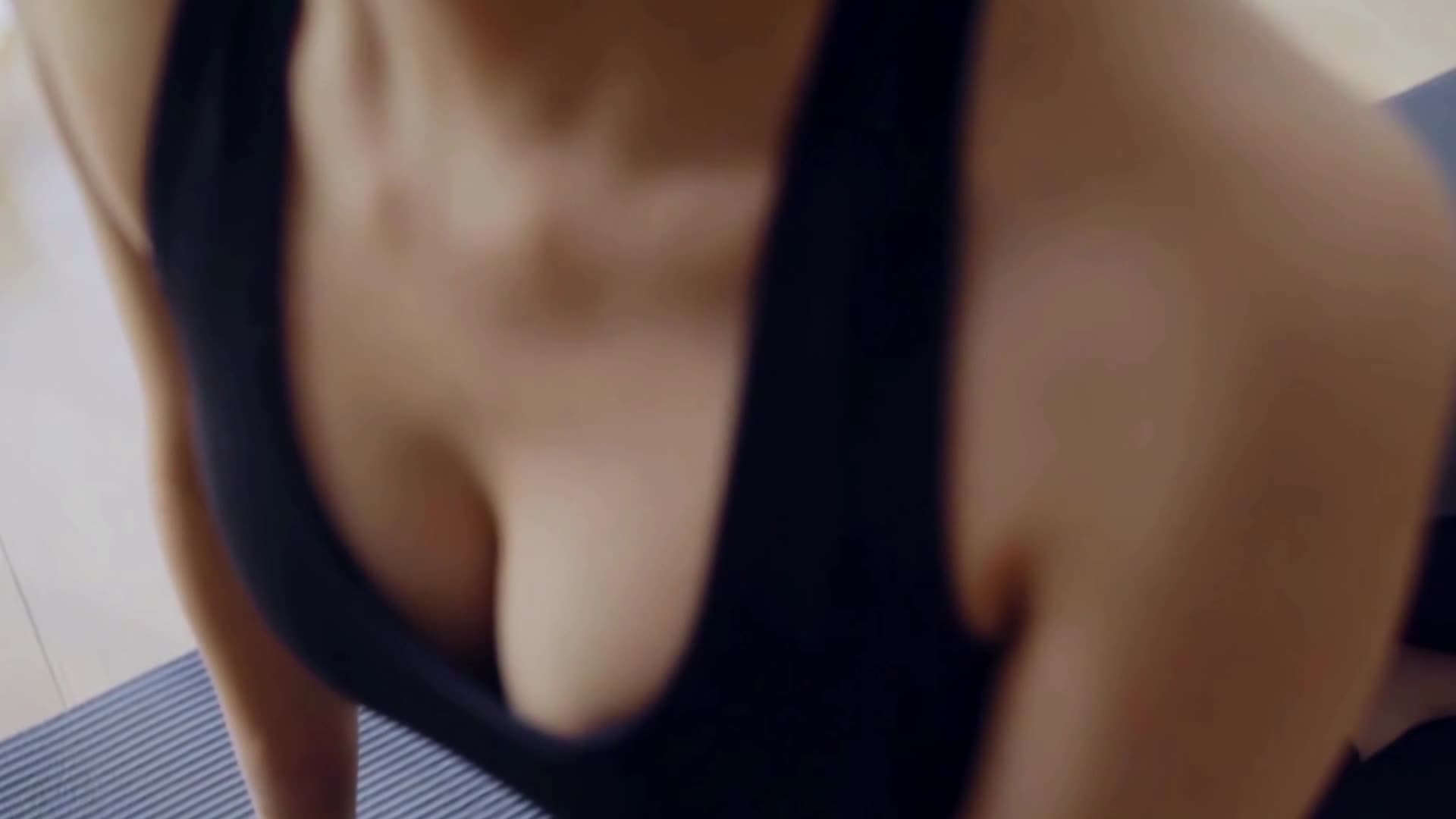 图片[3]-YouMi尤蜜_视频_2019.10.31_NO.451_惹火瑜伽_何嘉颖_1V_144MB-丽丝屋