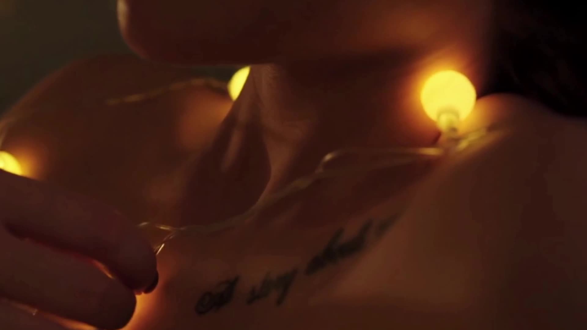 图片[2]-YouMi尤蜜_视频_2019.11.07_NO.460_灯火阑珊处_可可_1V_149MB-丽丝屋