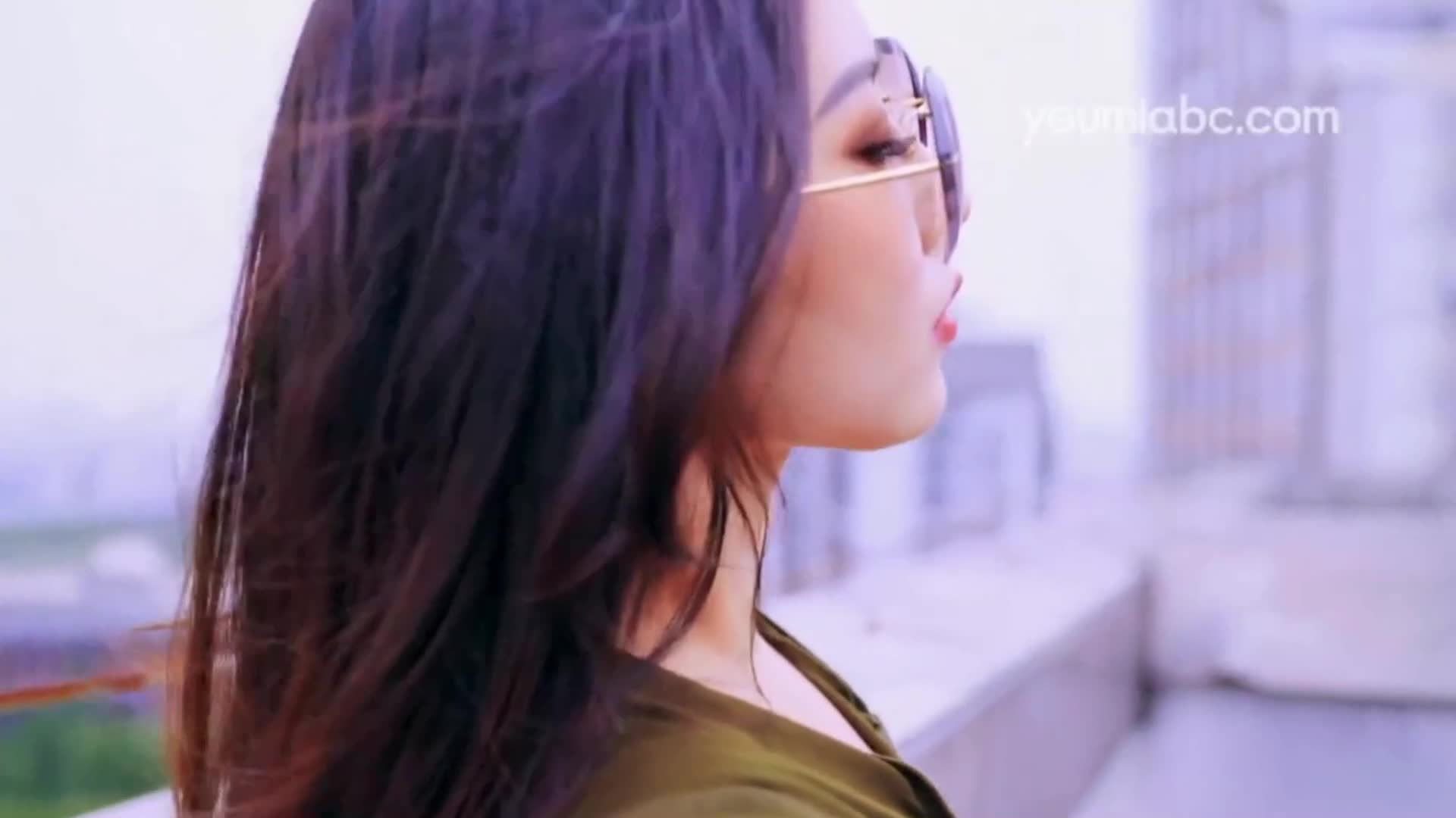 图片[4]-YouMi尤蜜_视频_2019.11.08_NO.468_真空女私教_小仙_1V_149MB-丽丝屋